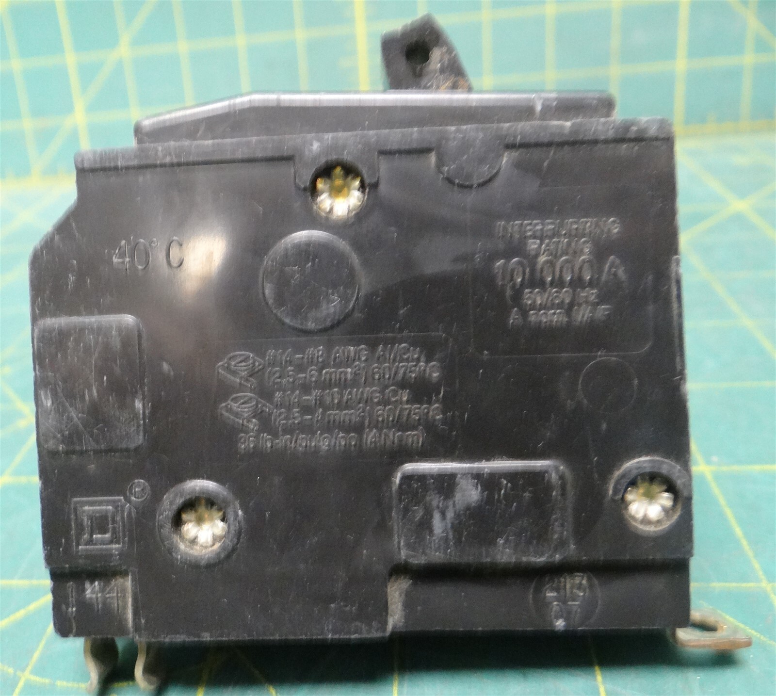 Schneider Electric Square D Circuit Breaker QOB1201021 Shunt 1P 20A 120/240VAC