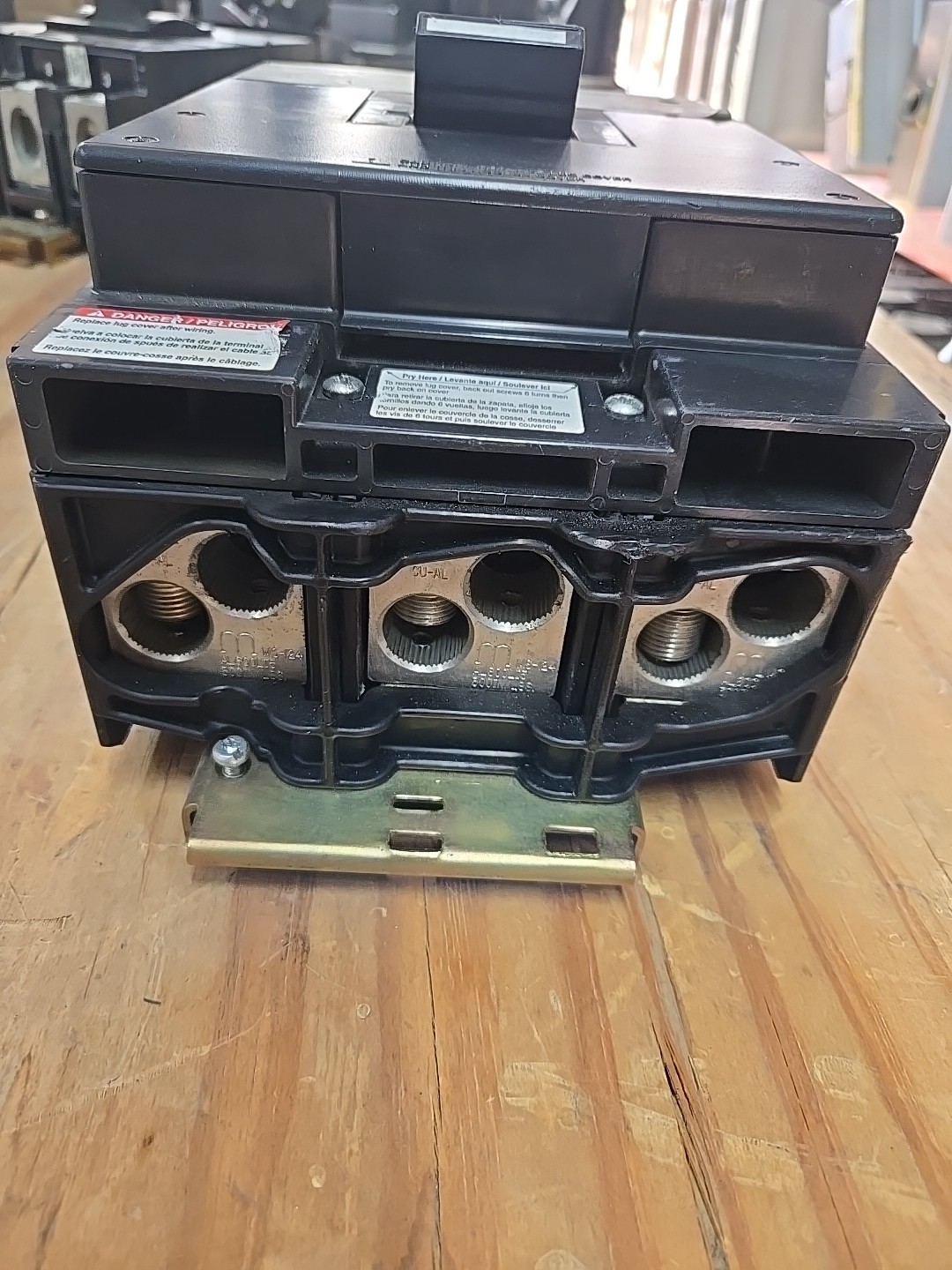LC36400 400 Amp 600V 3 Pole Square D I Line Breaker