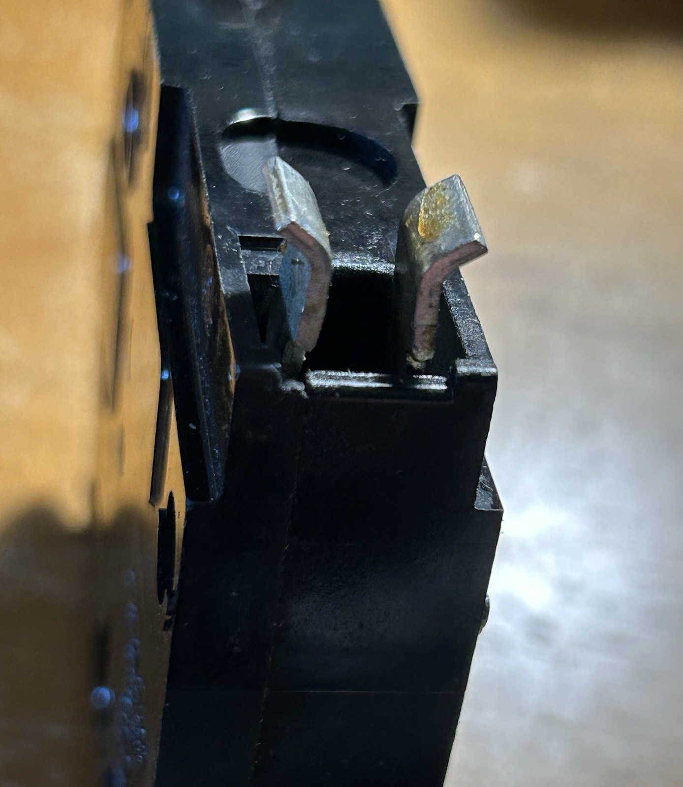 Square D QO115 Circuit Breaker Single-Pole 15A 120/240V Ships Today