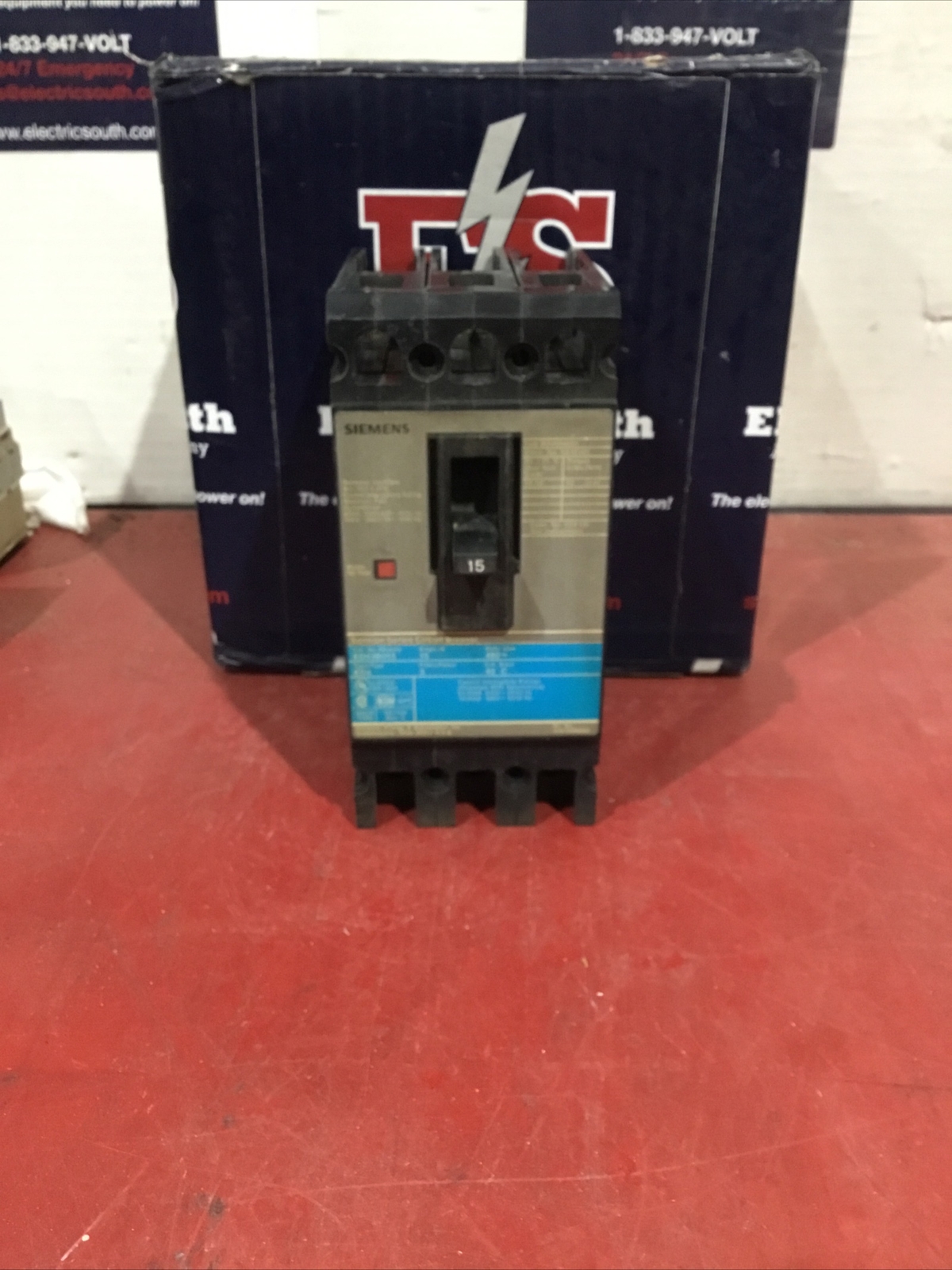 Siemens ED43B015 480V 20A 3P Circuit Breaker
