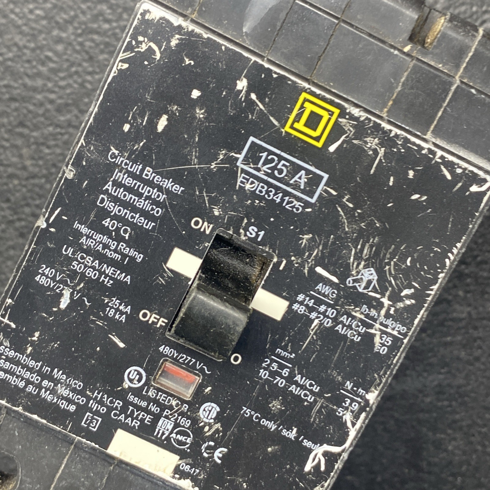 SQUARE D CIRCUIT BREAKER EDB34030 – 30 AMP 3 POLES