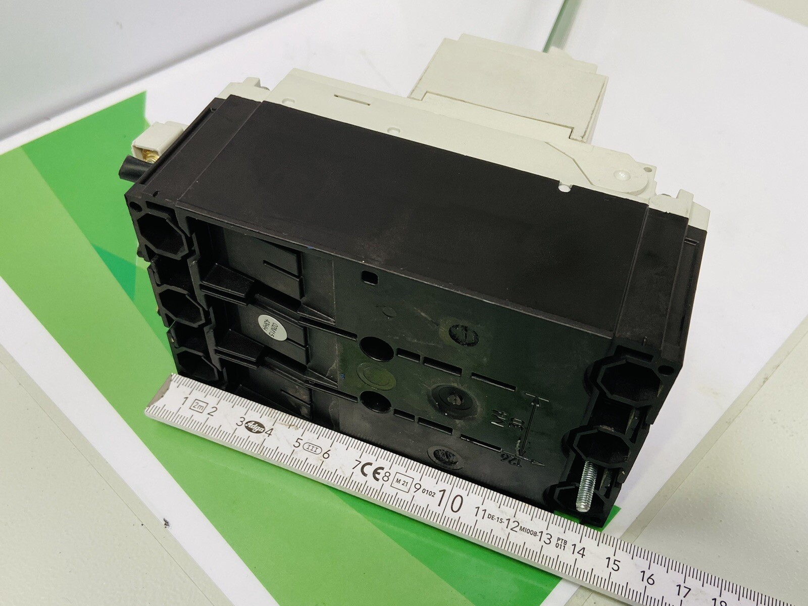 EATON NZM 1 CIRCUIT BREAKER, NZM B1— USED