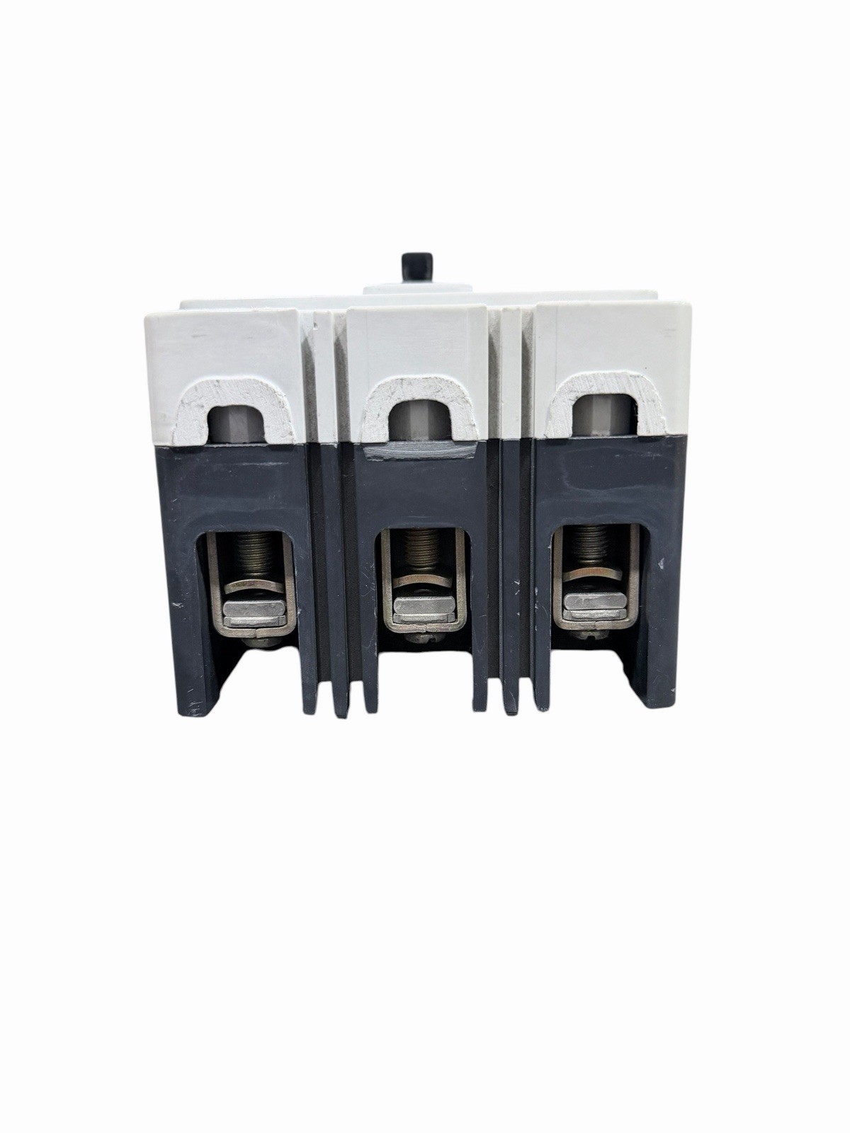 Eaton Cutler Hammer HFD3030L 30A 600V 3 Pole Circuit Breaker