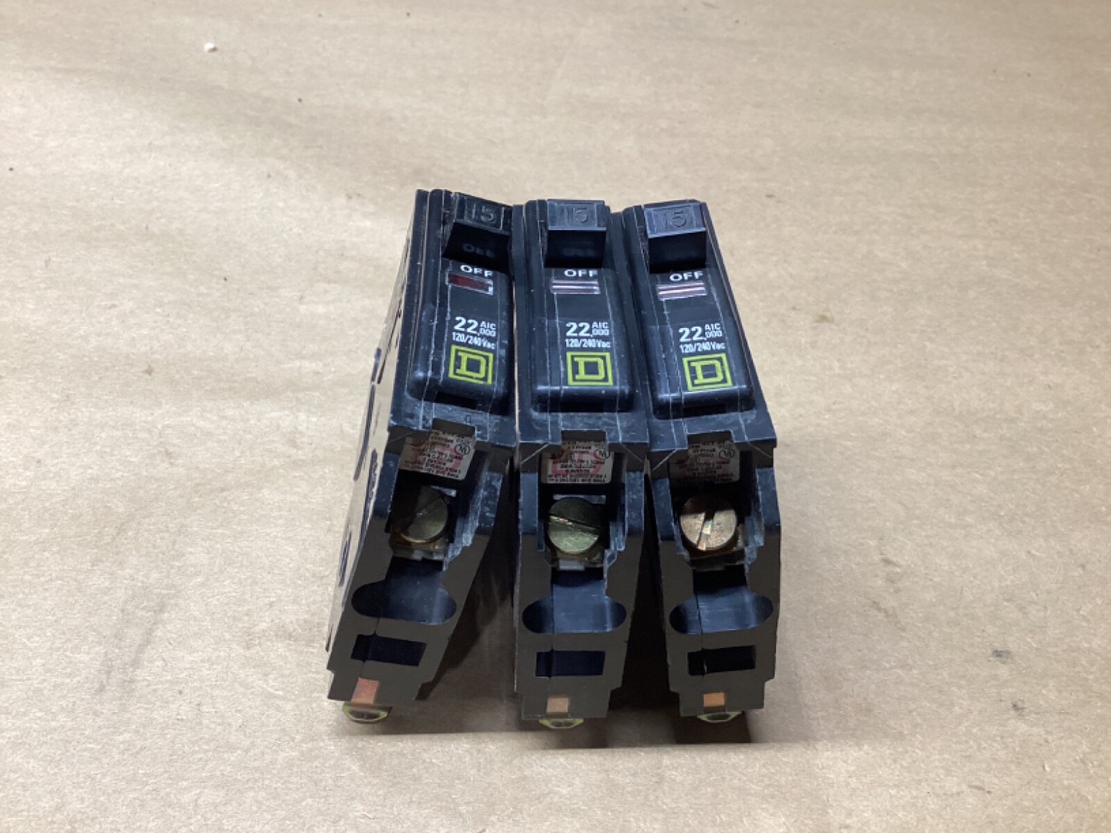 LOT OF 3 Square D QOB QOB115 1 Pole 15 amp Circuit Breaker #103F292*CO