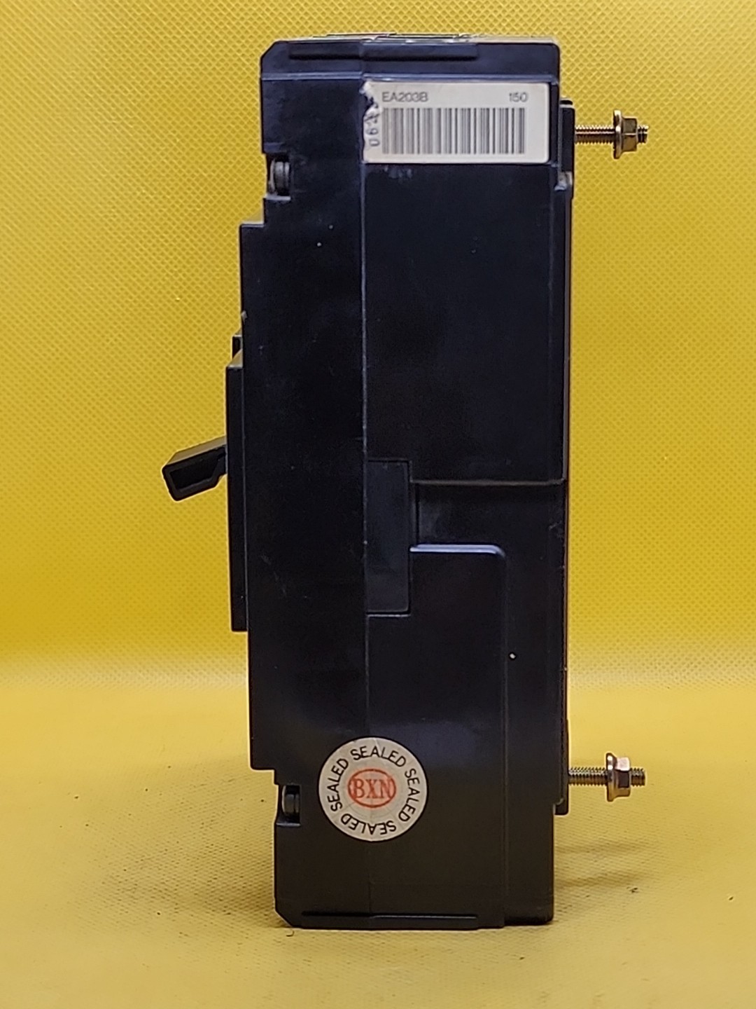 FUJI EA203B 3 POLES 150A AC690V, DC250V AUTO BREAKER [1WS2]