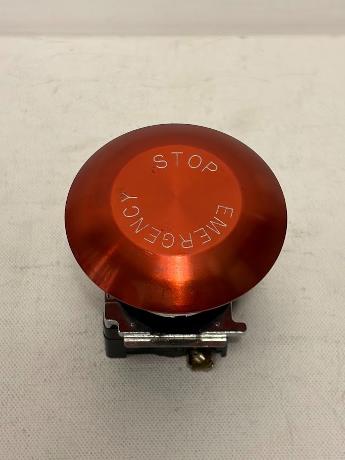Used – Cutler-Hammer Jumbo Red Emergency Stop Push Button