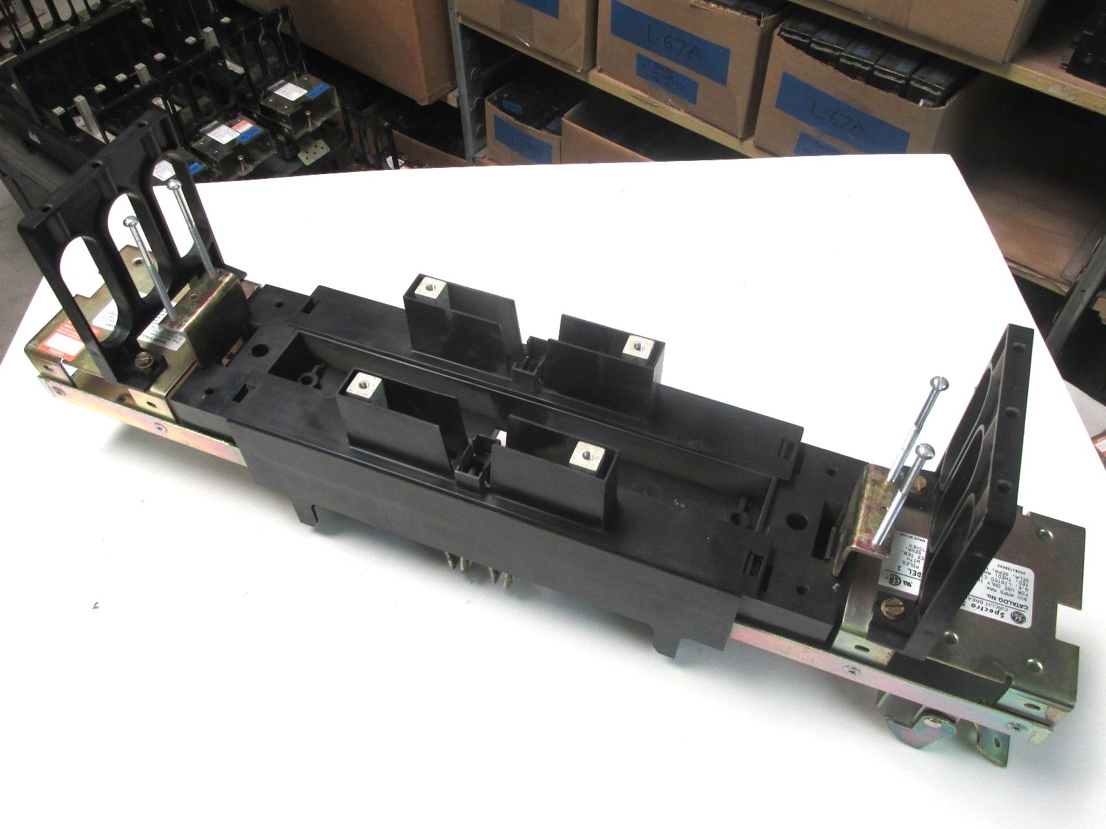 GE Spectra Series 300A Circuit Breaker Module Cat# AMC4SE… VG-405