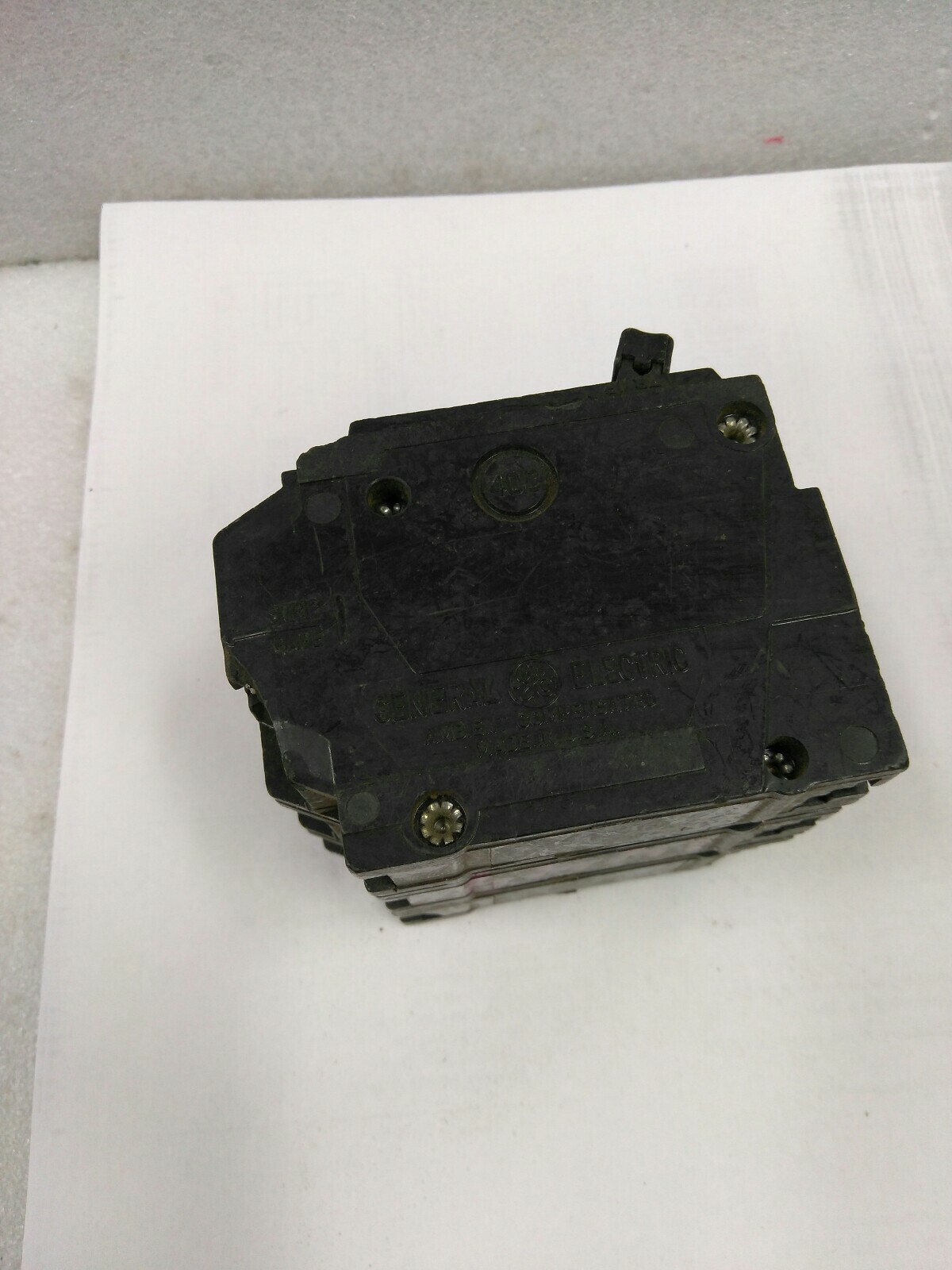 GE TQL32020 3P 20A 240VA Plug-In, GROVE Model TQL-AC Breaker CHIPS (14CB3