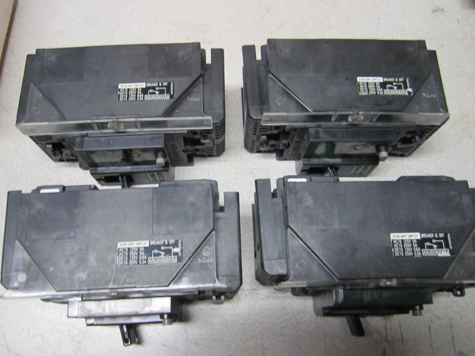 4 New FUJI ELECTRIC FA E.L. CIRCUIT BREAKER EG32AC 5A, made in Japan