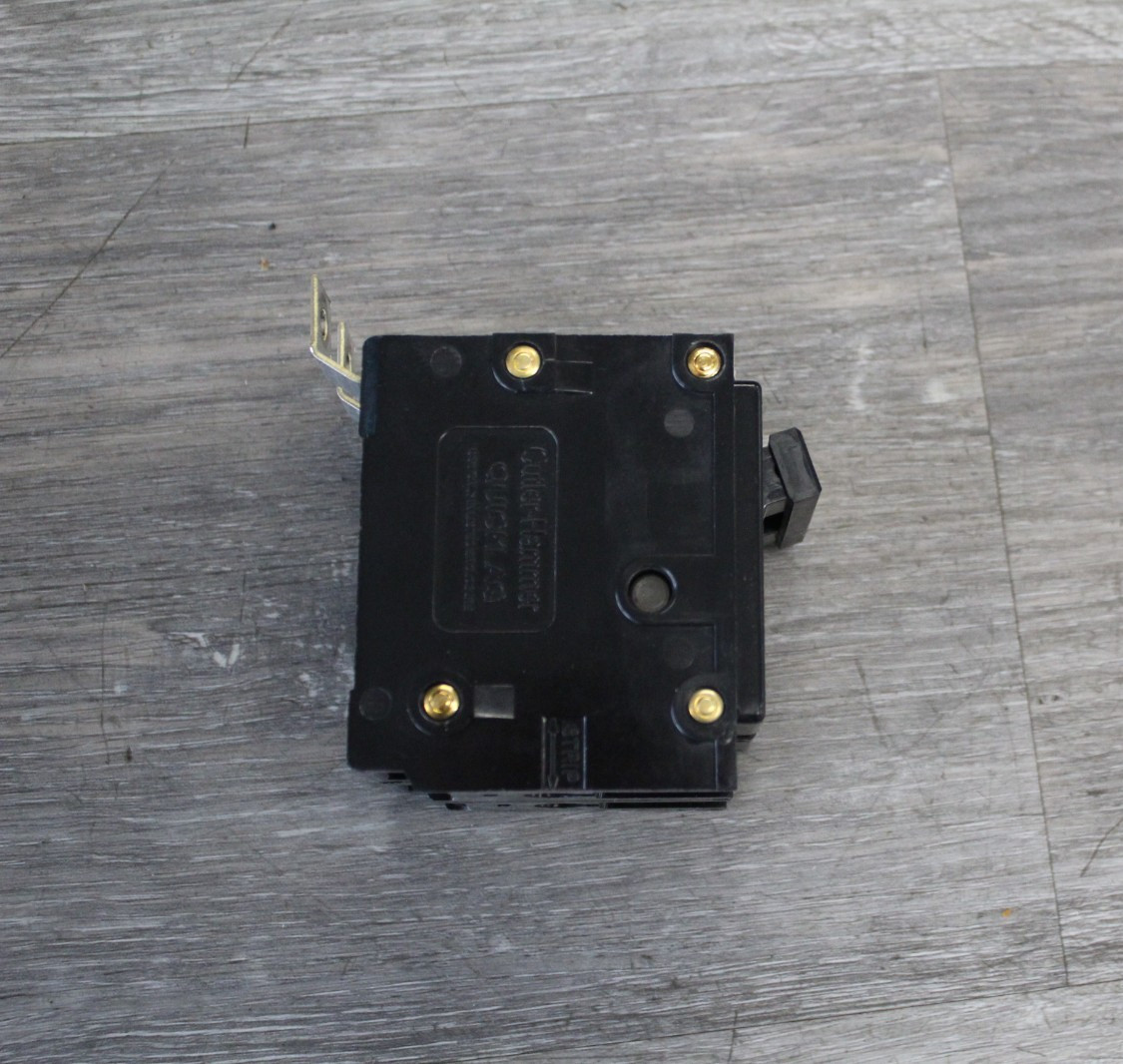 EATON QBHW2015 15A 240V Circuit Breaker – NEW
