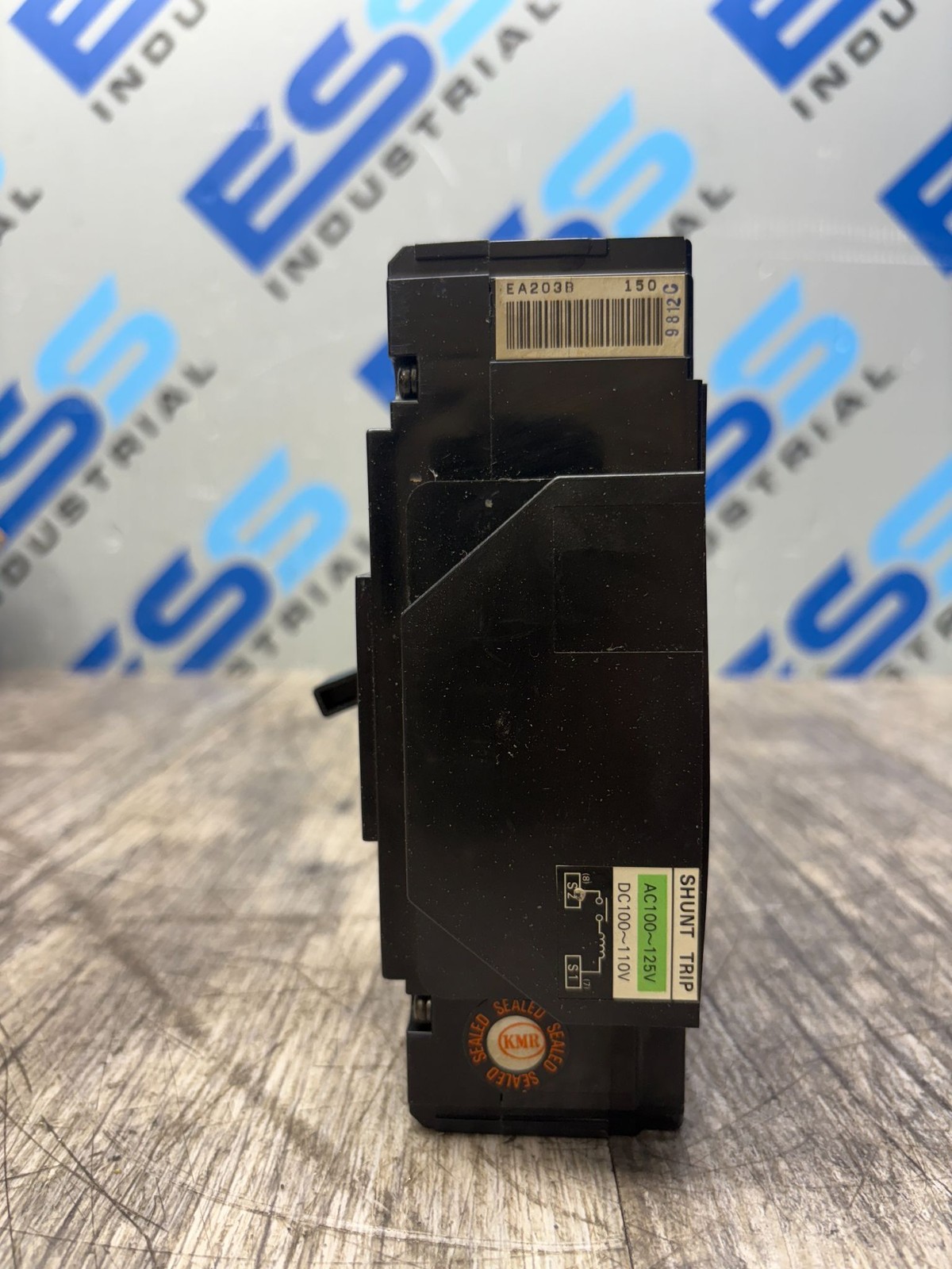 FUJI ELECTRIC EA203B 150A AUTO BREAKER MOLDED CASE CIRCUIT BREAKER