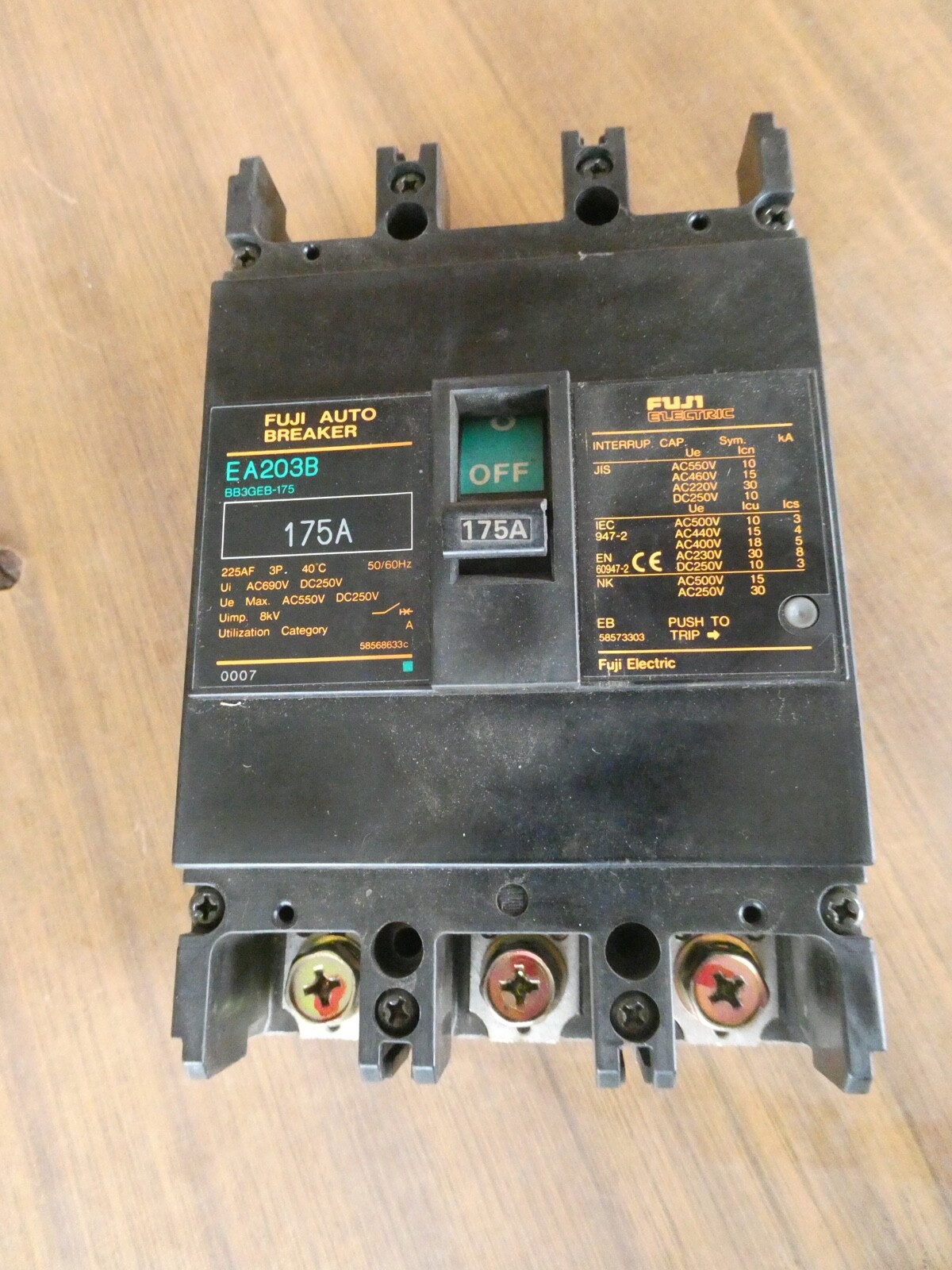 Fuji Electric 3 Pole Auto Breaker – 175amps 225AF — EA203B — BB3GEB-175