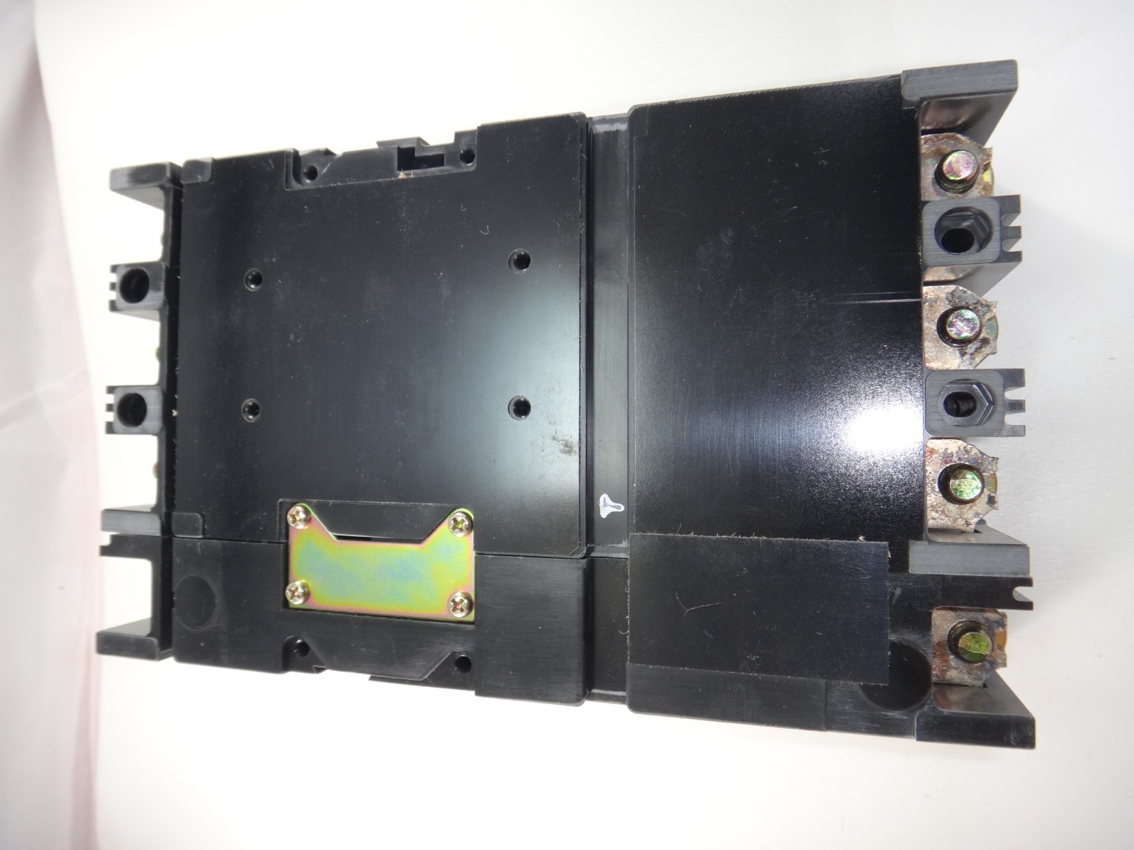 Fuji Earth Leakage Circuit Breaker 0680 0136 30A 415 V 50 60 Hz EG104A Type