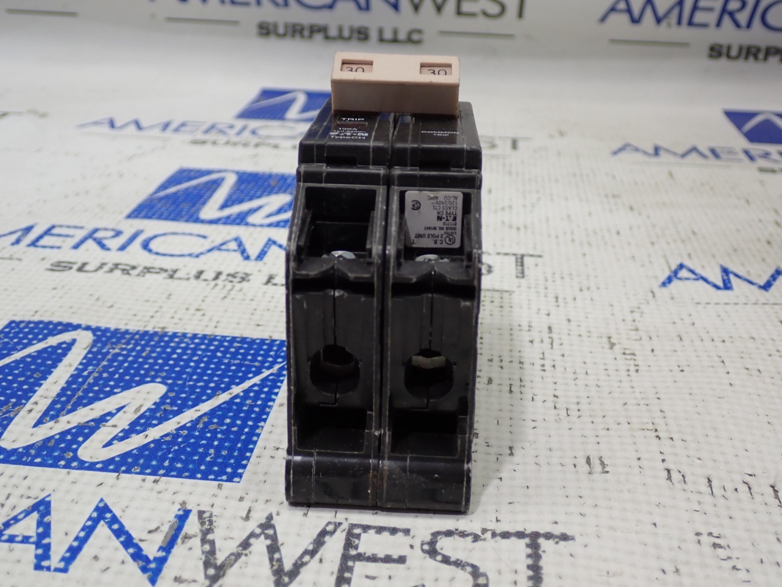 Eaton CHF230 30 Amp 2 Pole 120/240V plug in Plastic Hook Circuit Breaker