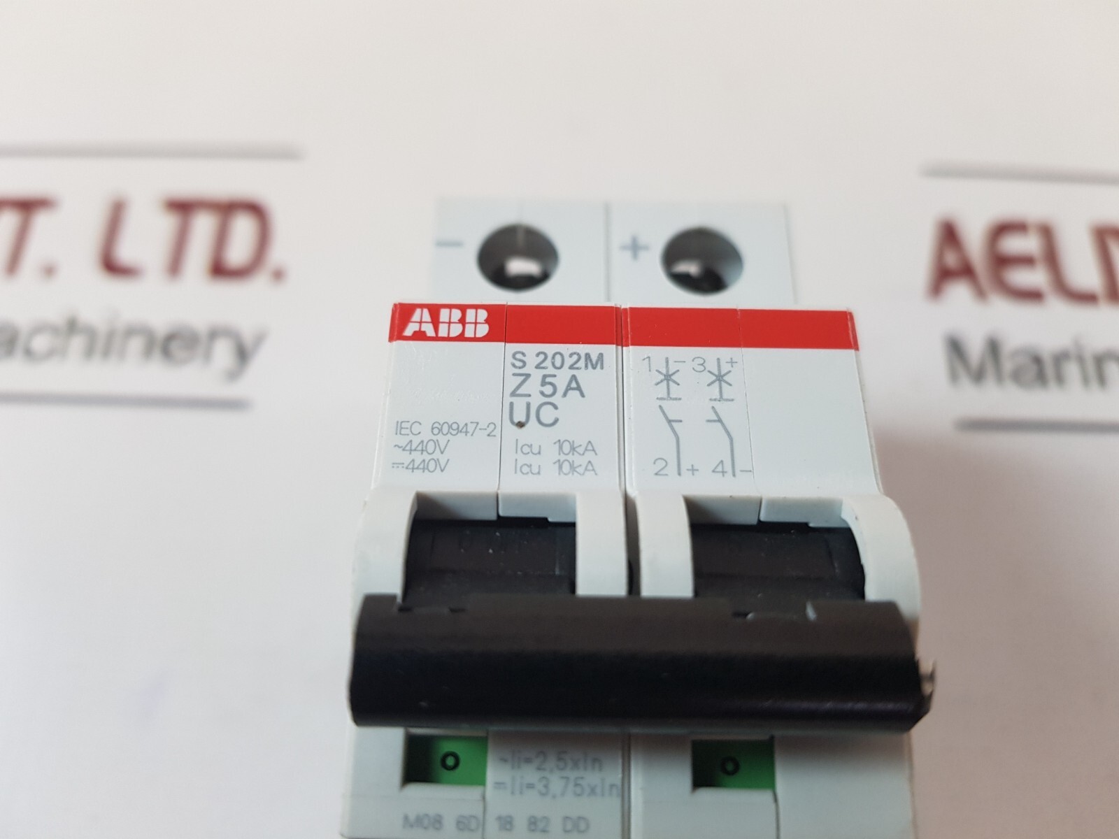 Abb S202m Z5a UC Circuit Breaker 500vdc 50/60hz