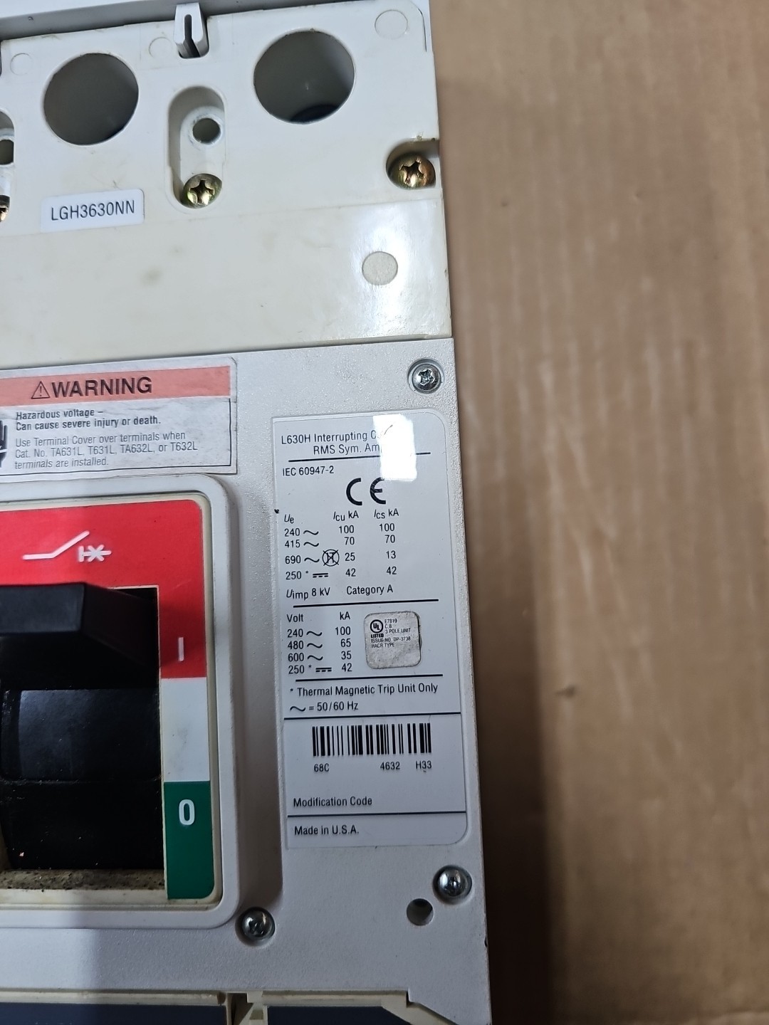 Cutler Hammer LGH3630NN 3 Pole 600 Amp 690 Vac Breaker
