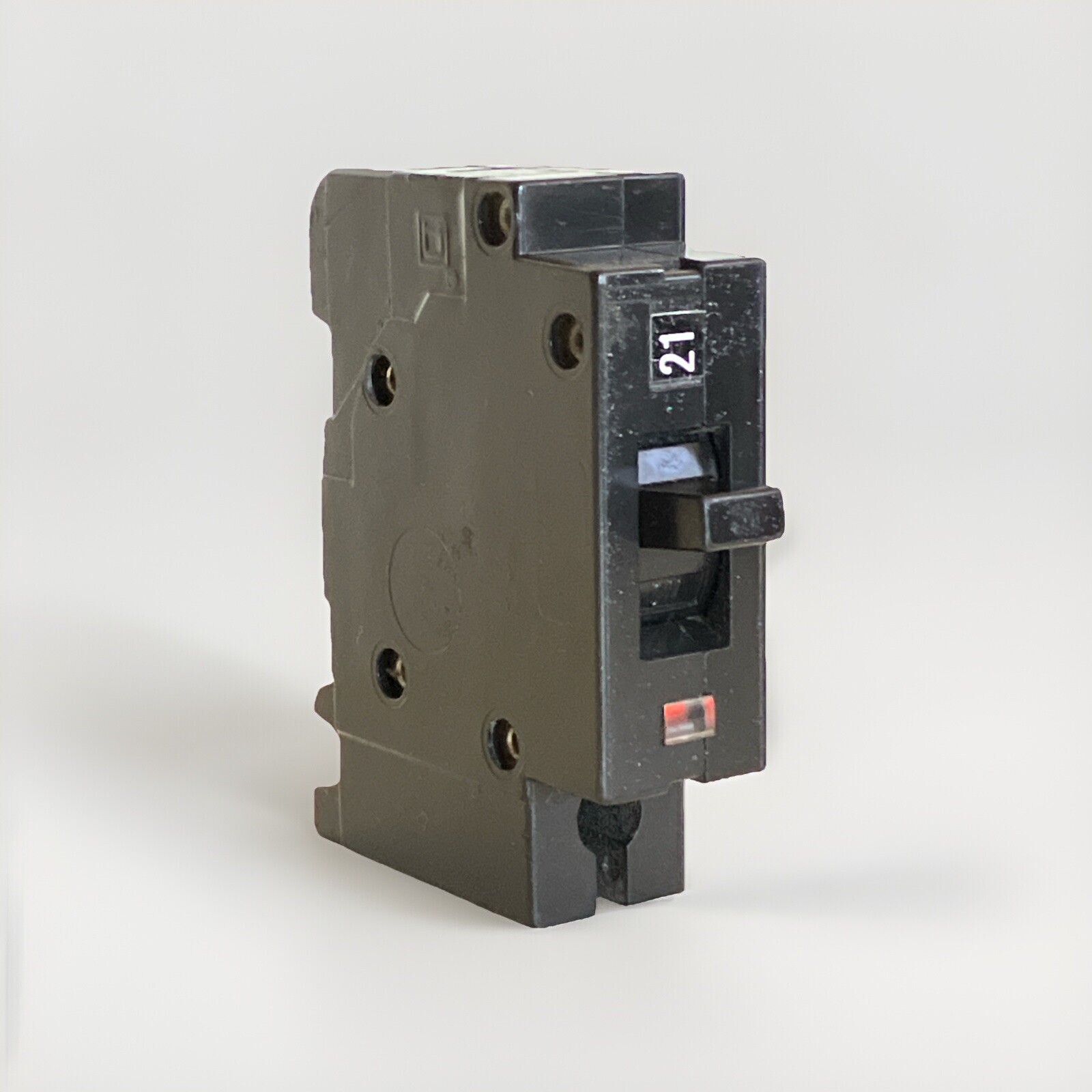 Square D single pole 20 amp Circuit Breaker Cat# EH14020 Buy more and save $$$