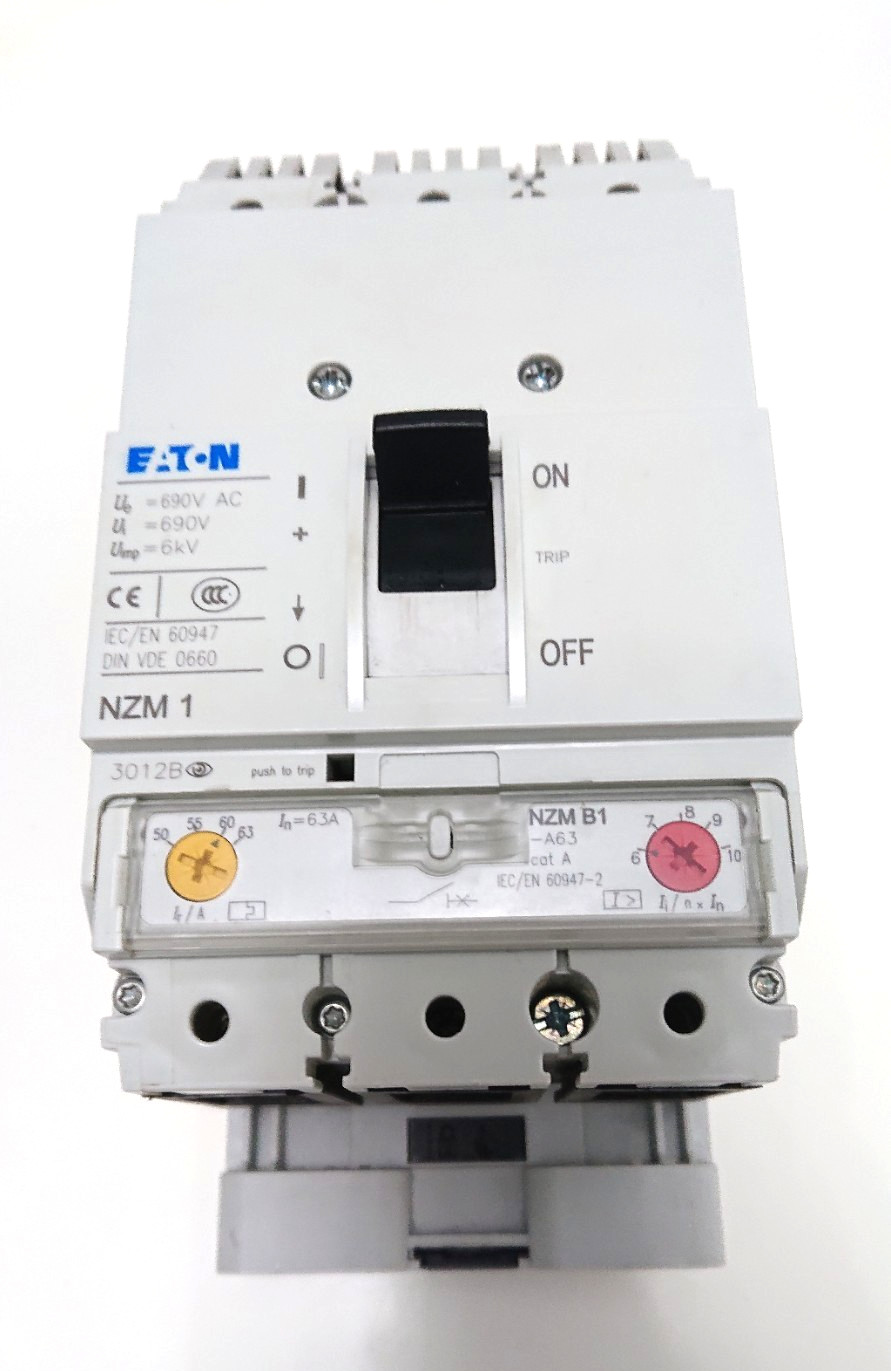 Eaton Moeller NZM 1 63A Circuit Breaker + Busbar Adapter XAD160