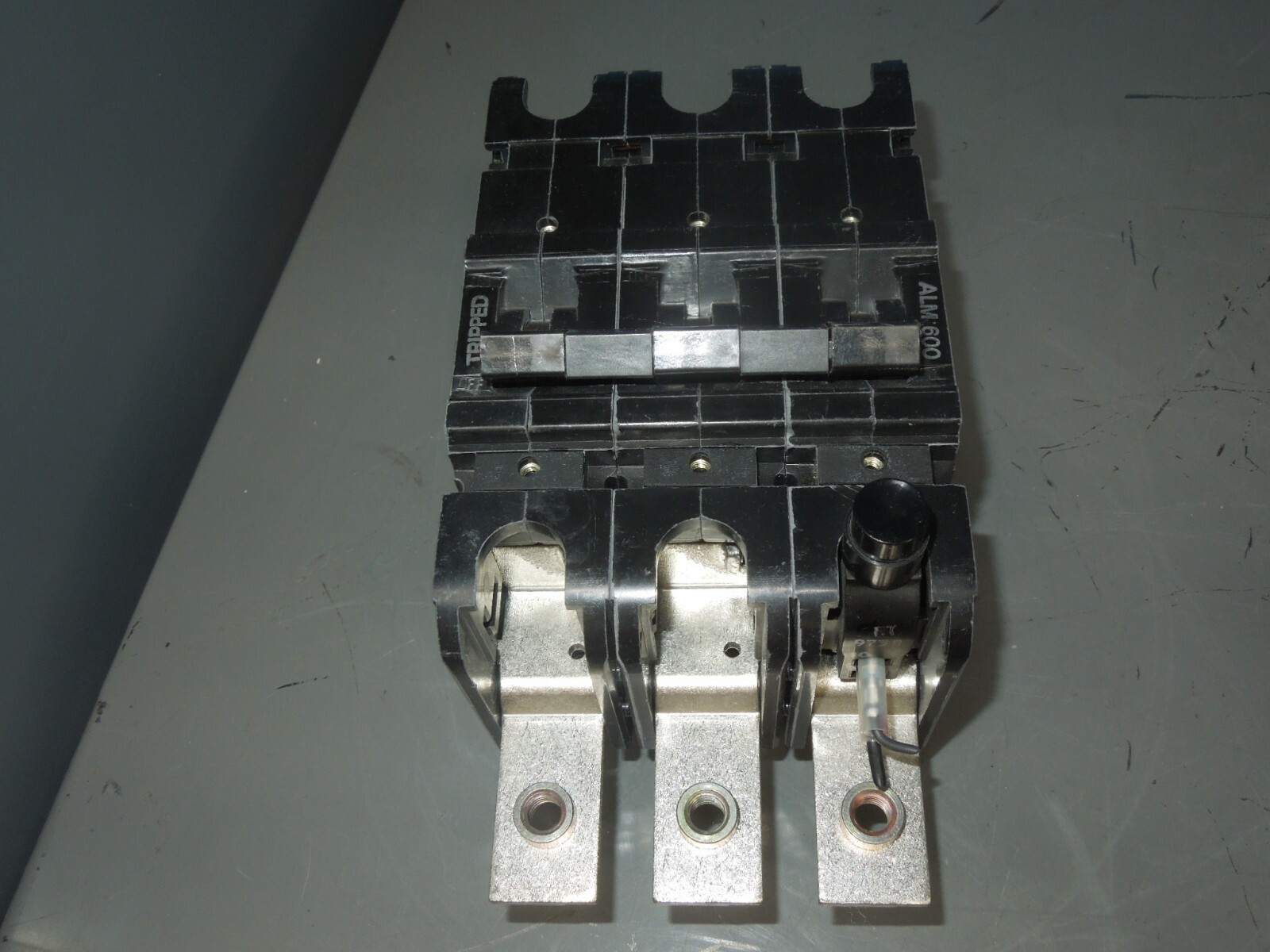 Heinemann Electric ALM-600 600A 3P 65V DC GJ1P-Z4-4 Circuit Breaker Used E-Ok