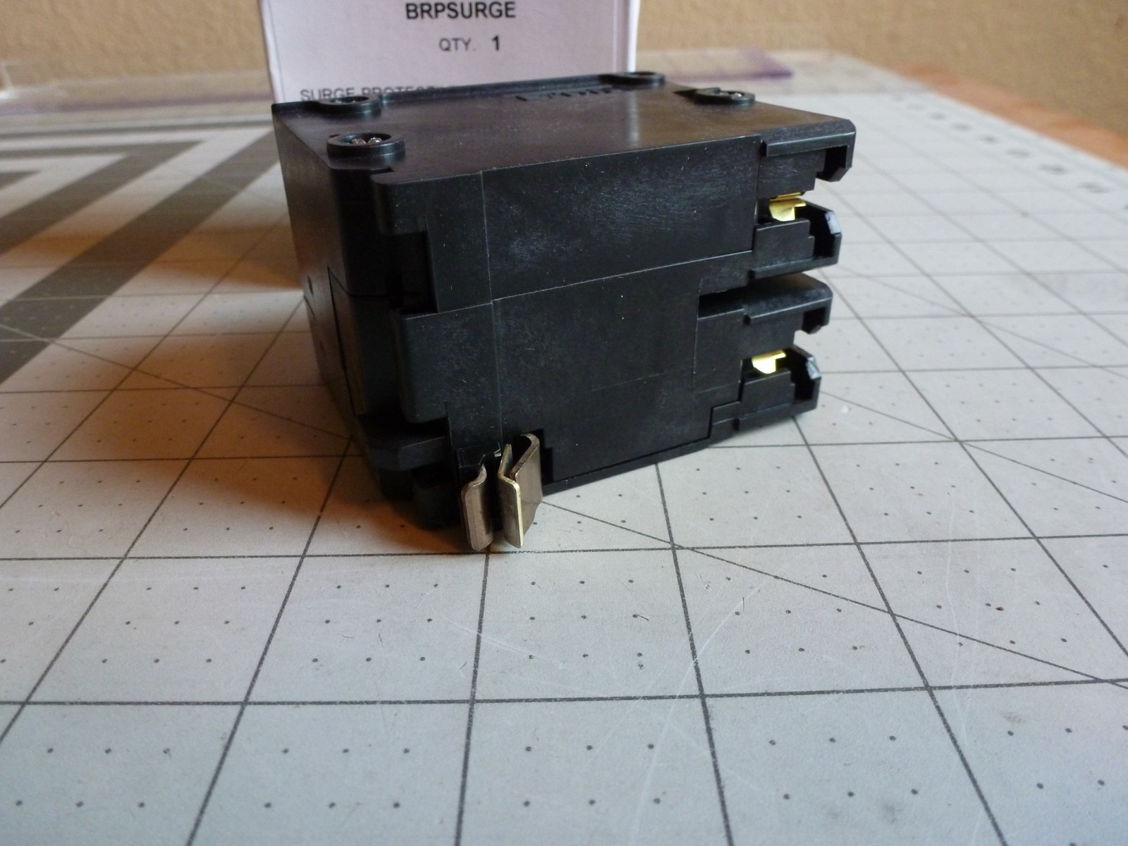 Eaton BRPSURGE Surge Protection Device – Type 2 – 120/240 VAC – 2 Pole – NEW