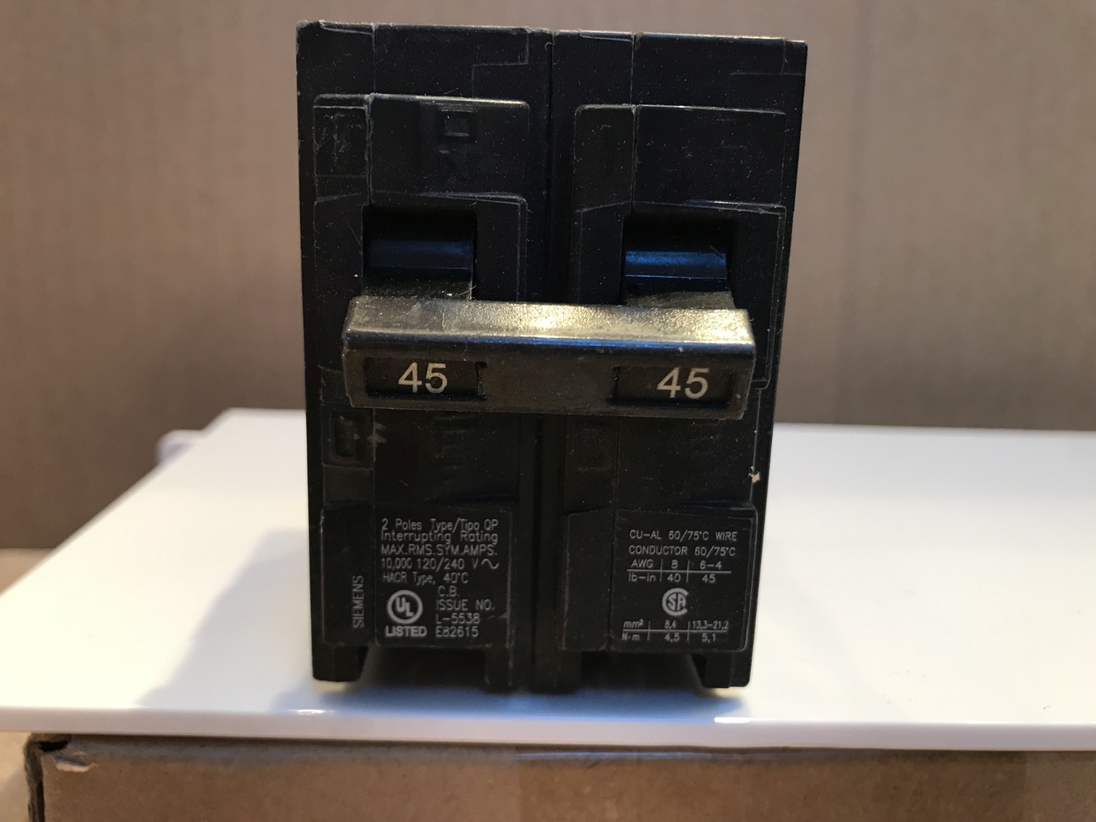 Siemens Q245 45 Amp 2 Pole 120/240V Type QP Circuit Breaker