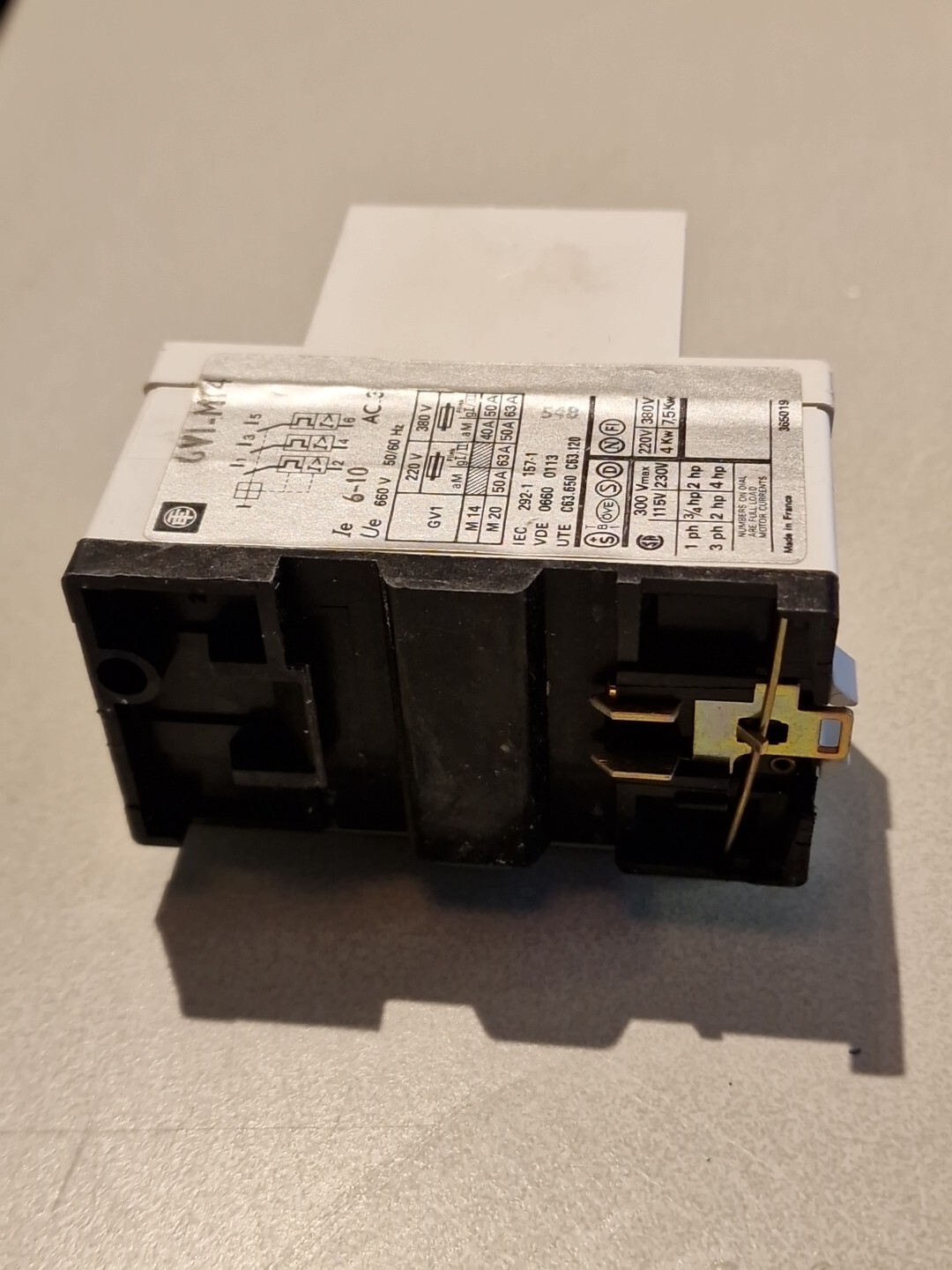 Motor Circuit Breaker Telemecanique GV1-MO7 660V 50/60Hz IEC 292-1, 157-1-