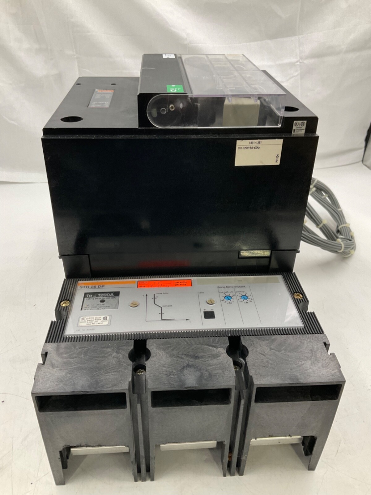 MERLIN GERIN CK1200HH 1200 A 3-P CIRUCIT BREAKER W/ ACCESSORIES 600VAC RECON