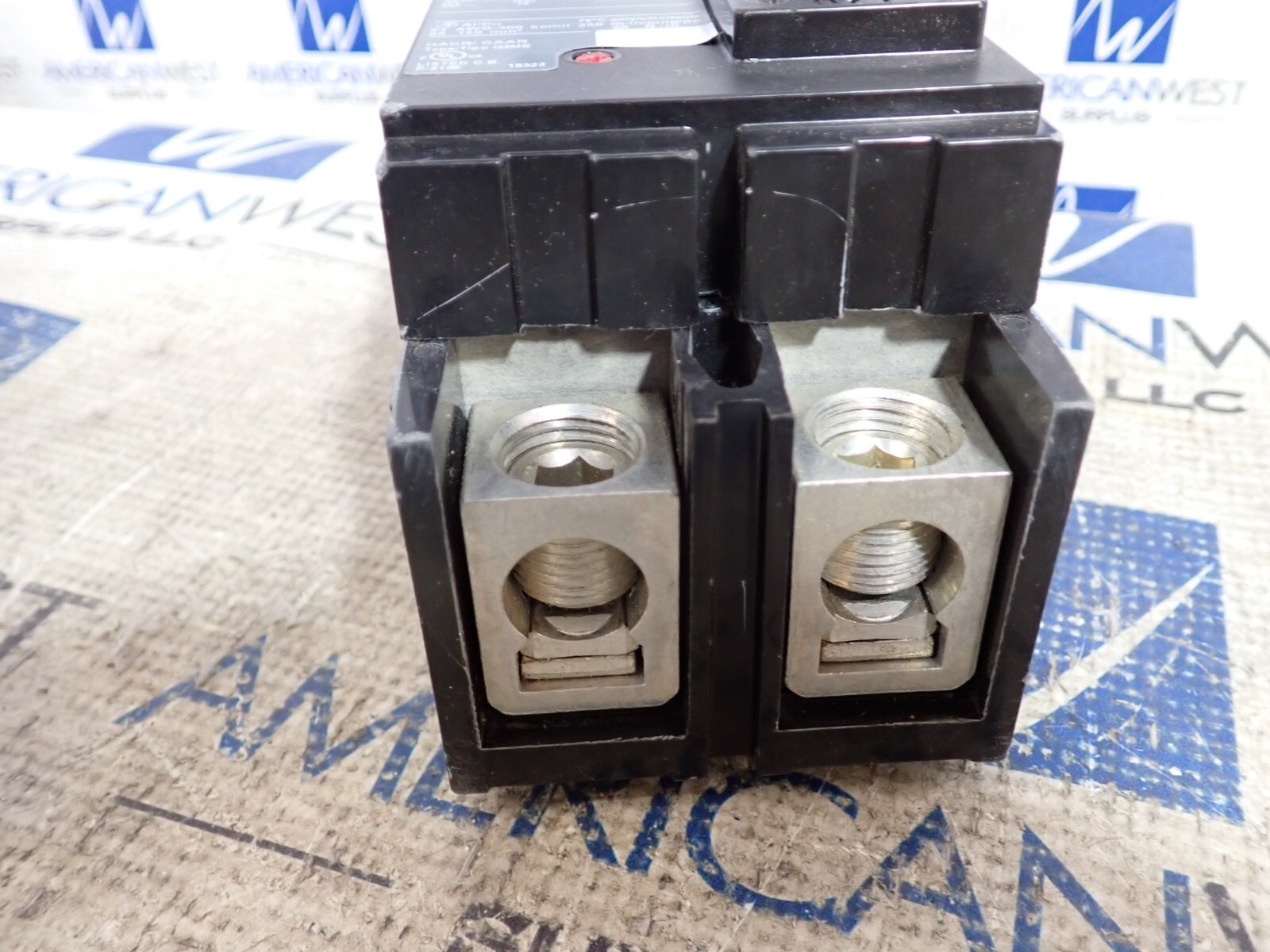New Square D QBP22100TM 100 amp 2p Top Feed Main Breaker Powerpact 240v