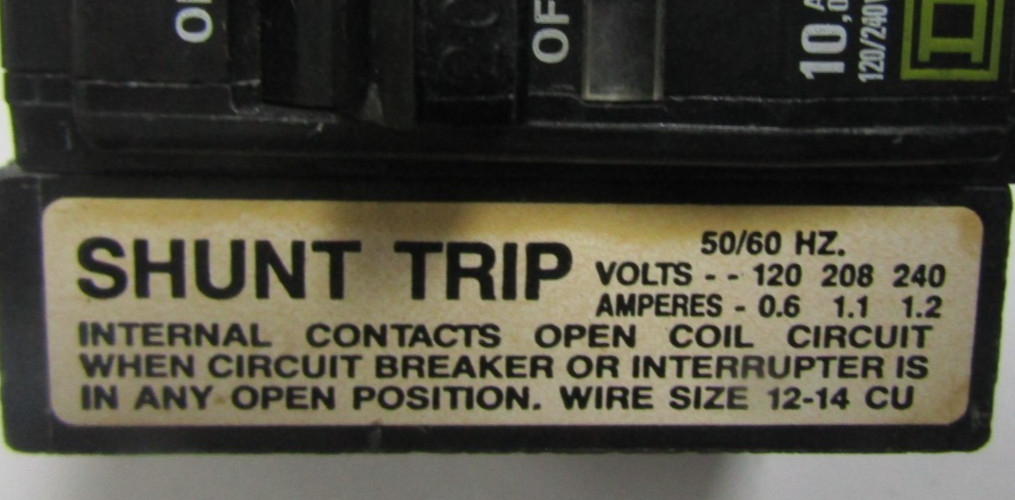 😍SQUARE D 20 AMP CIRCUIT BREAKER 120/240VAC WITH SHUNT TRIP PUSH ON QO1201021