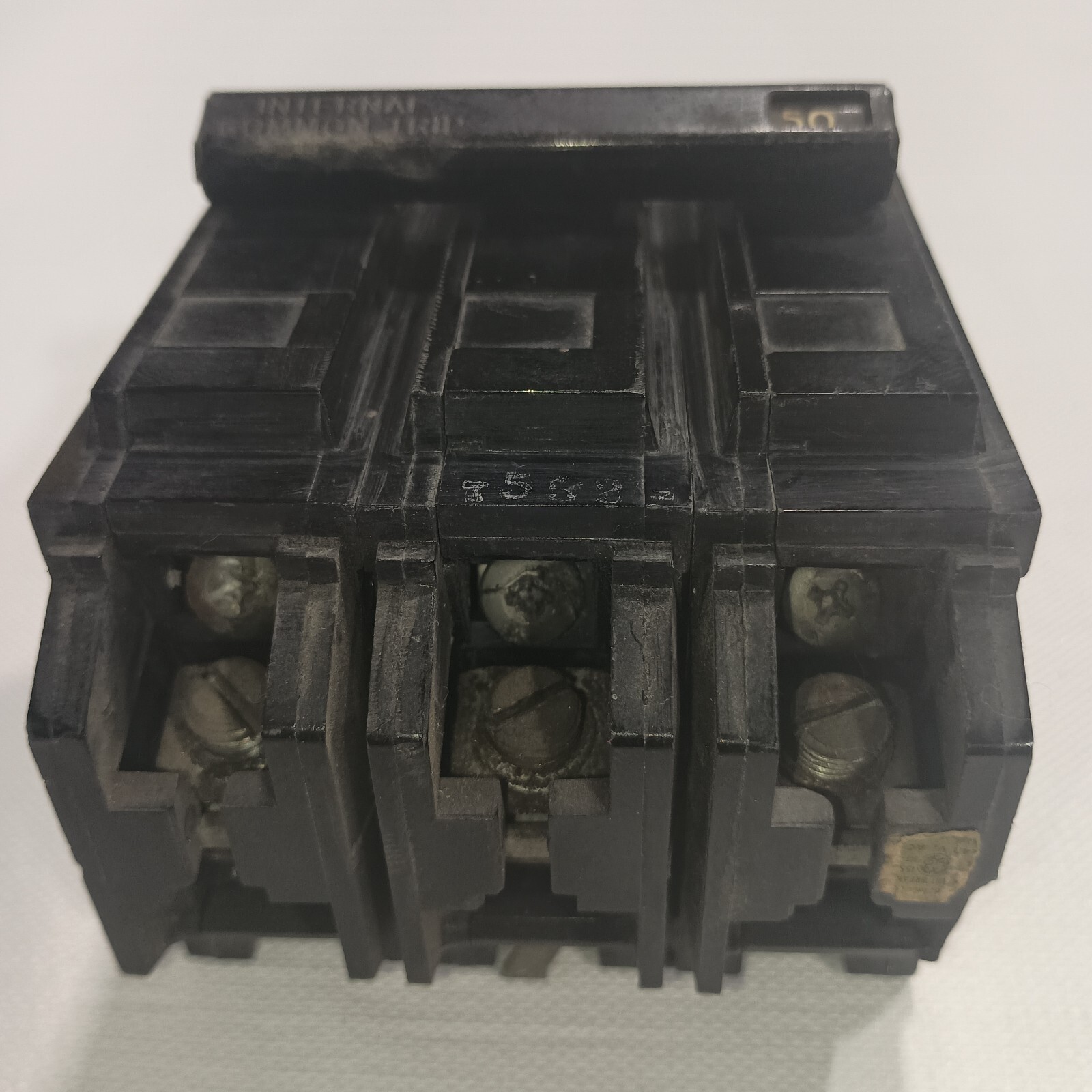 GE TQL32050 50A 2 Pole Circuit Breaker 2P 120/240V AC 50 Amp TQL-AC AL CU Plug-I