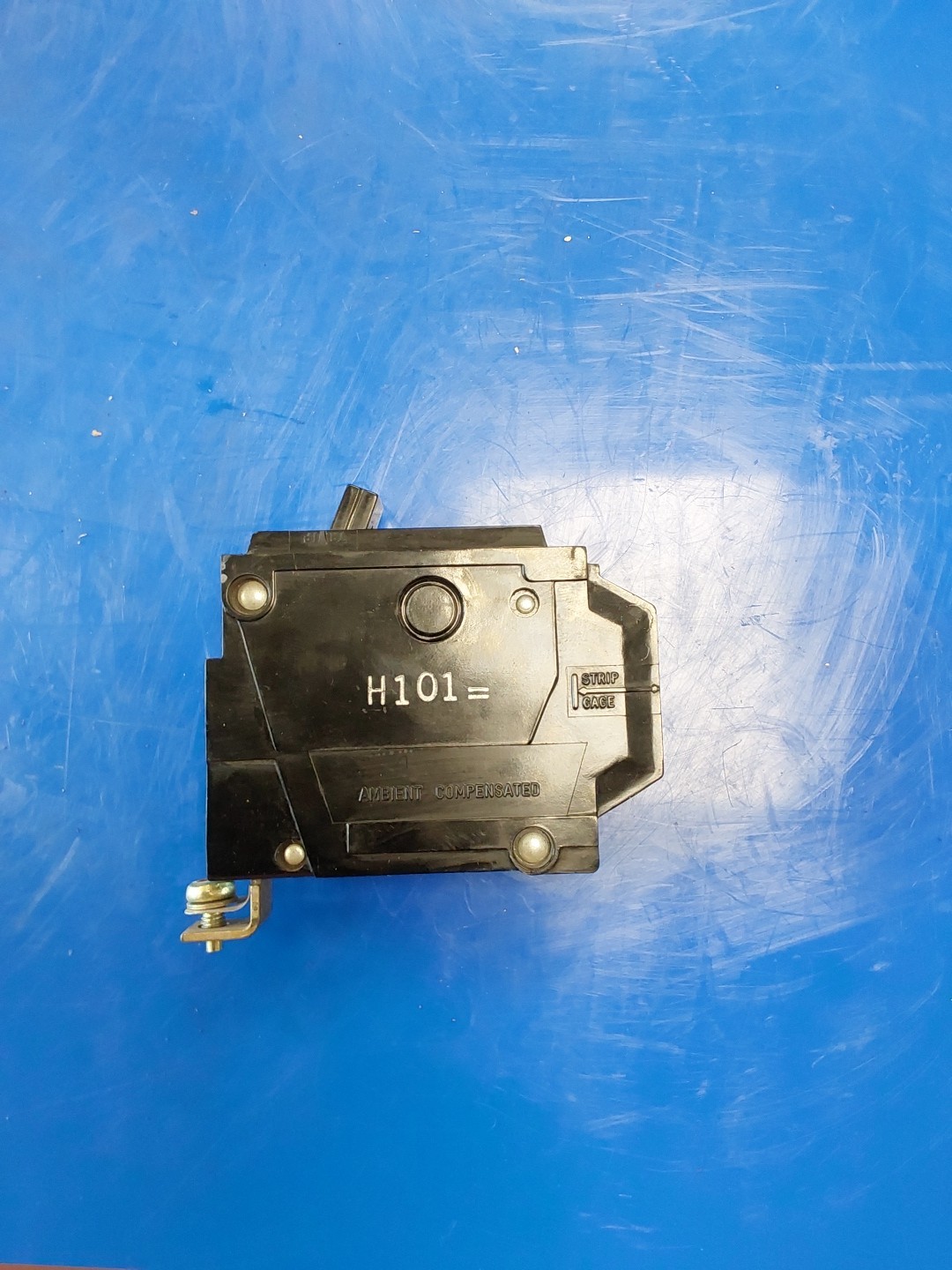 GE H101 THQB Plug-In Mount Type 10000 AMP Circuit Breaker