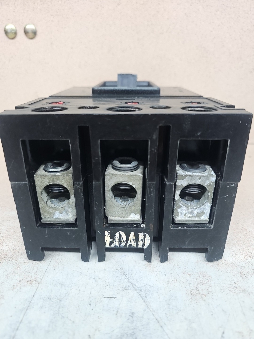 Westinghouse LB3400F Circuit Breaker 400A 3-Pole 600V w 200A Trip