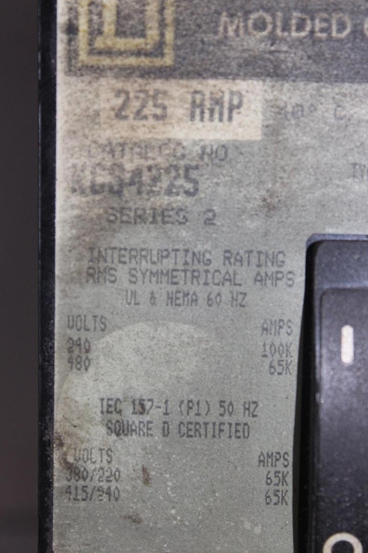 SQUARE D I-LINE CIRCUIT BREAKER KC34225 SERIES 2 225 AMP 480 VAC 3-POLE