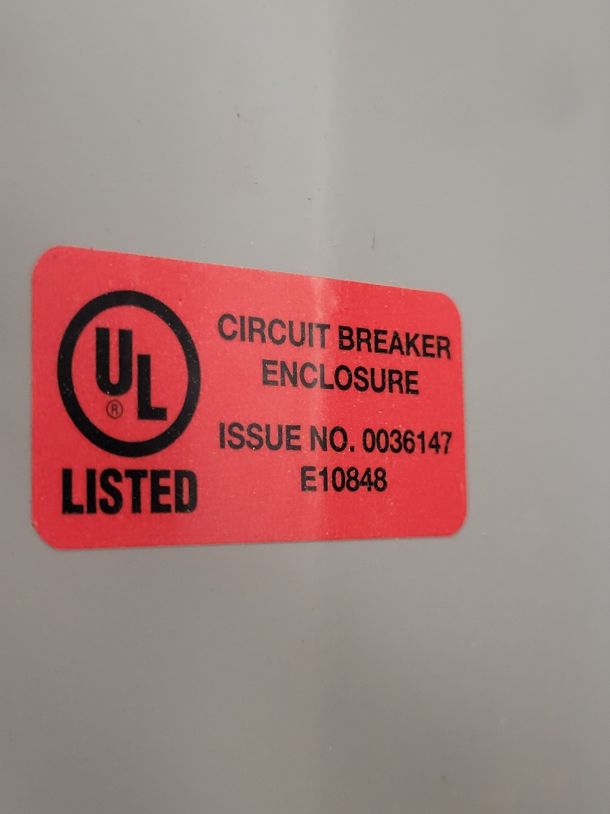Siemens QR2N3R3 Circuit Breaker Enclosure 250A 240V 3P w Hardware