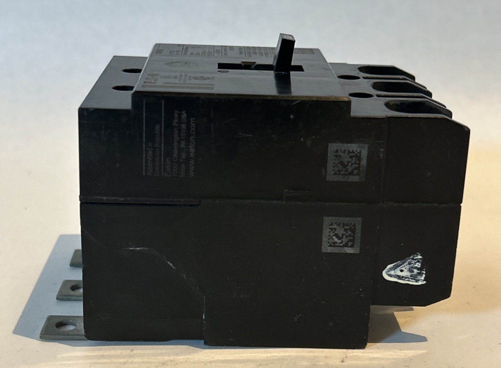 Eaton GHB3050 50 Amp 3 Pole 240 V 65kA 50/60 Hz Type HACR Circuit Breaker