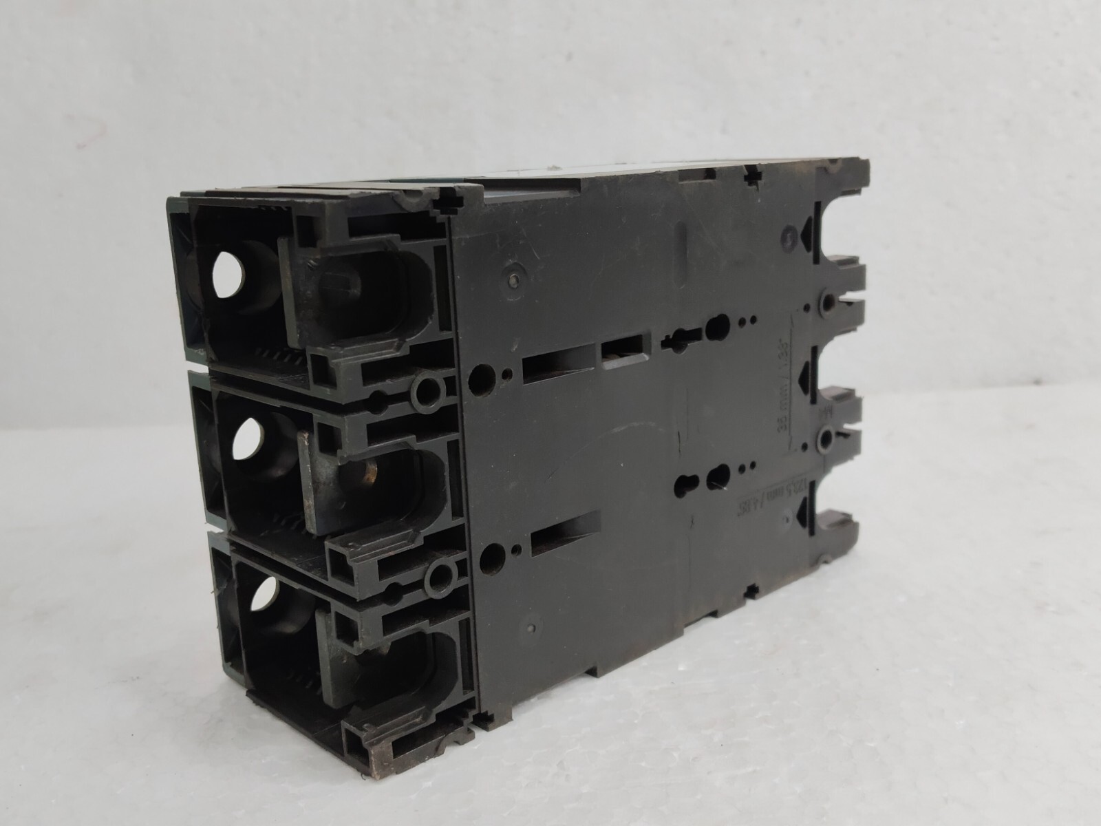 SIEMENS 3VA1216-5MH32-0AA0 Molded Case Circuit Breaker 3P 250M 160A TM120M