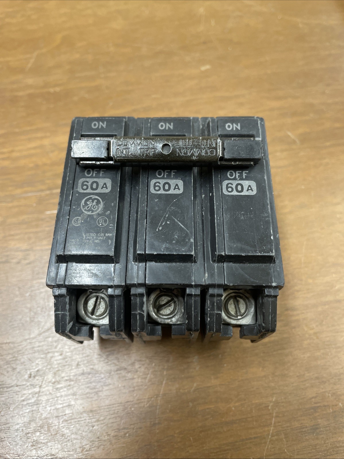 GE THQL360 60 Amp 3 Pole Circuit Breaker 240V Plug-In THQL D93