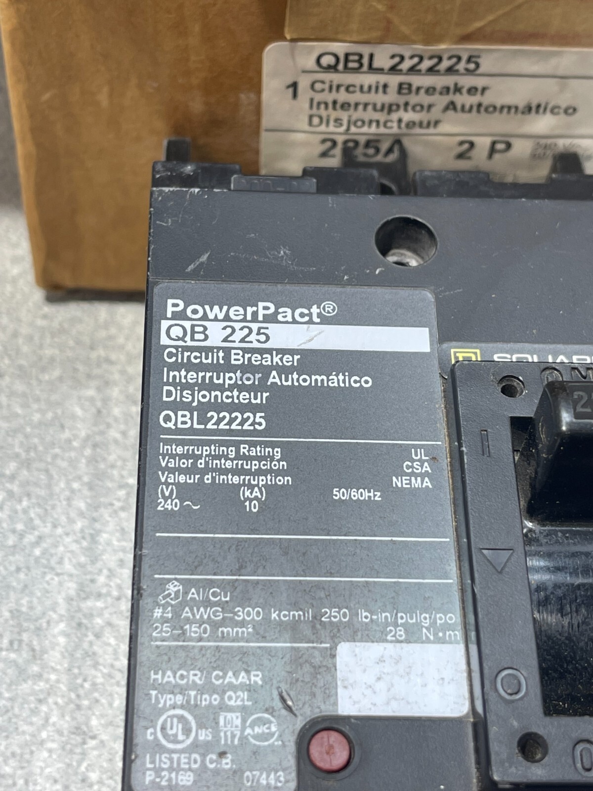 QBL22225 SQUARE D 2 POLE 225AMP 240V 10KA CIRCUIT BREAKER NEW