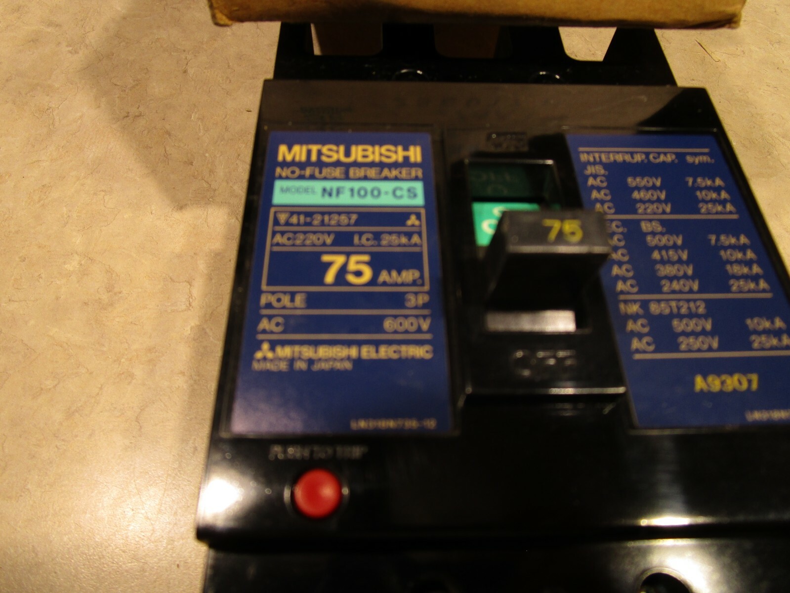 Mitsubishi NF100-CS No-Fuse Circuit Breaker, 75 A, 3 Pole, 600VAC, D0031