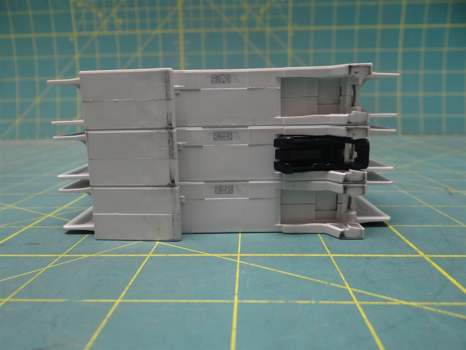 Allen-Bradley 1489-M3D160 Miniature Circuit Breaker, 16 Amp, 3 Pole, 480Y/277VAC
