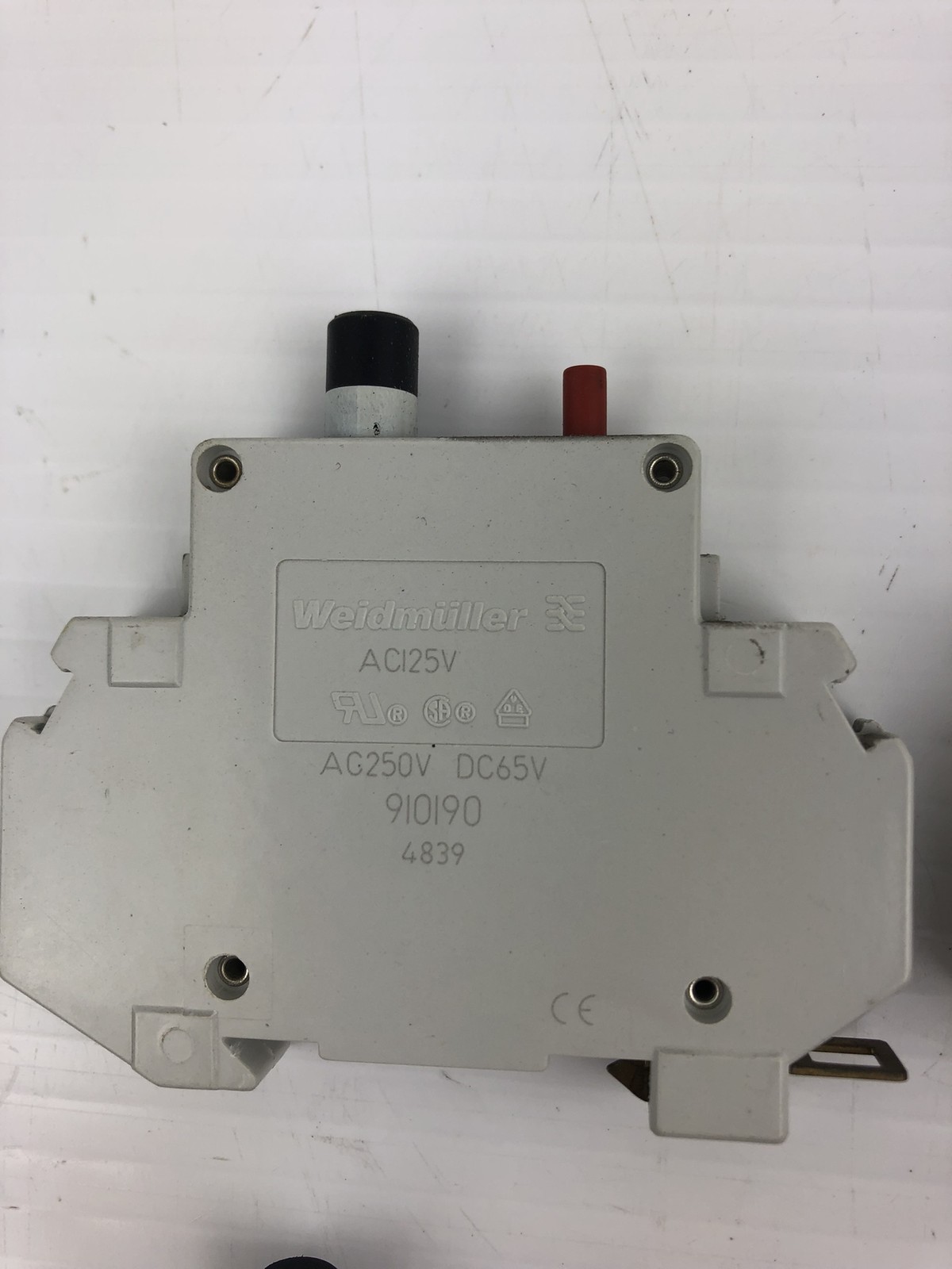Weidmuller 910190 Circuit Breaker AC125V AC 250V DC65V (Lot of 6)