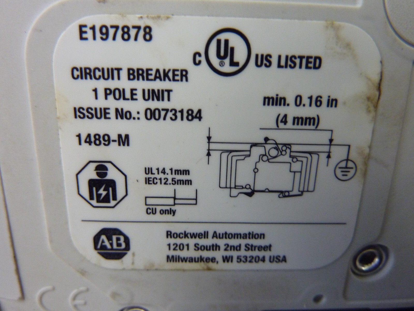 A-B Allen Bradley 1489-M D 5A (1489-M1D050) Circuit Breaker Ser-D (30403)
