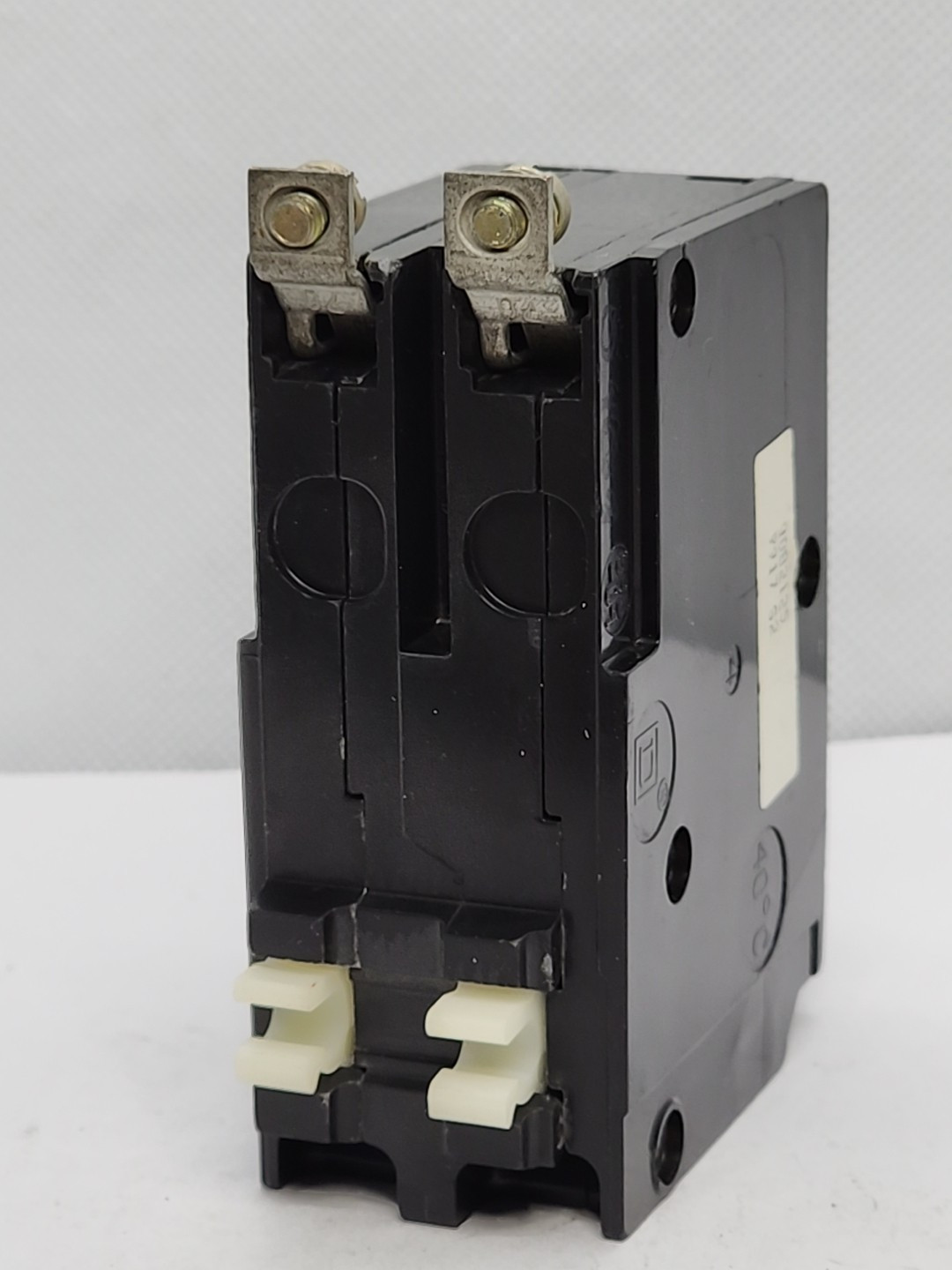 SQUARE D QOB2125 2 POLE 120/240V 125A CIRCUIT BREAKER [2RE4-1]