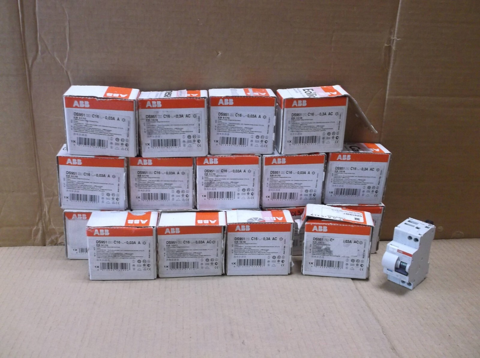 DS951 C16 AC30 ABB NEW In Box 16A 1P+N RCBO Circuit Breaker Protector