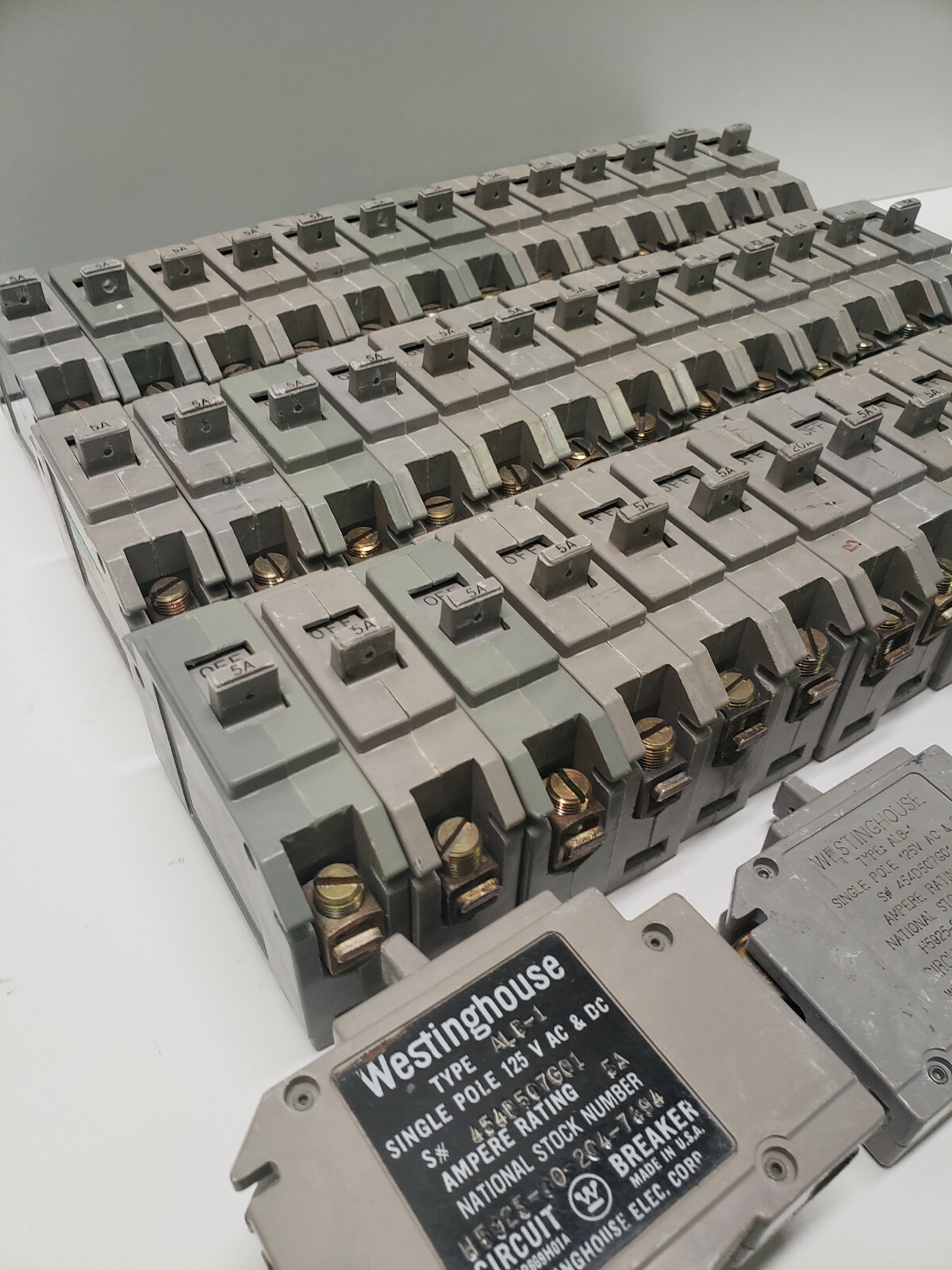 Westinghouse ALB-1 5A Circuit Breaker (44 Units) 5925-00-204-7494