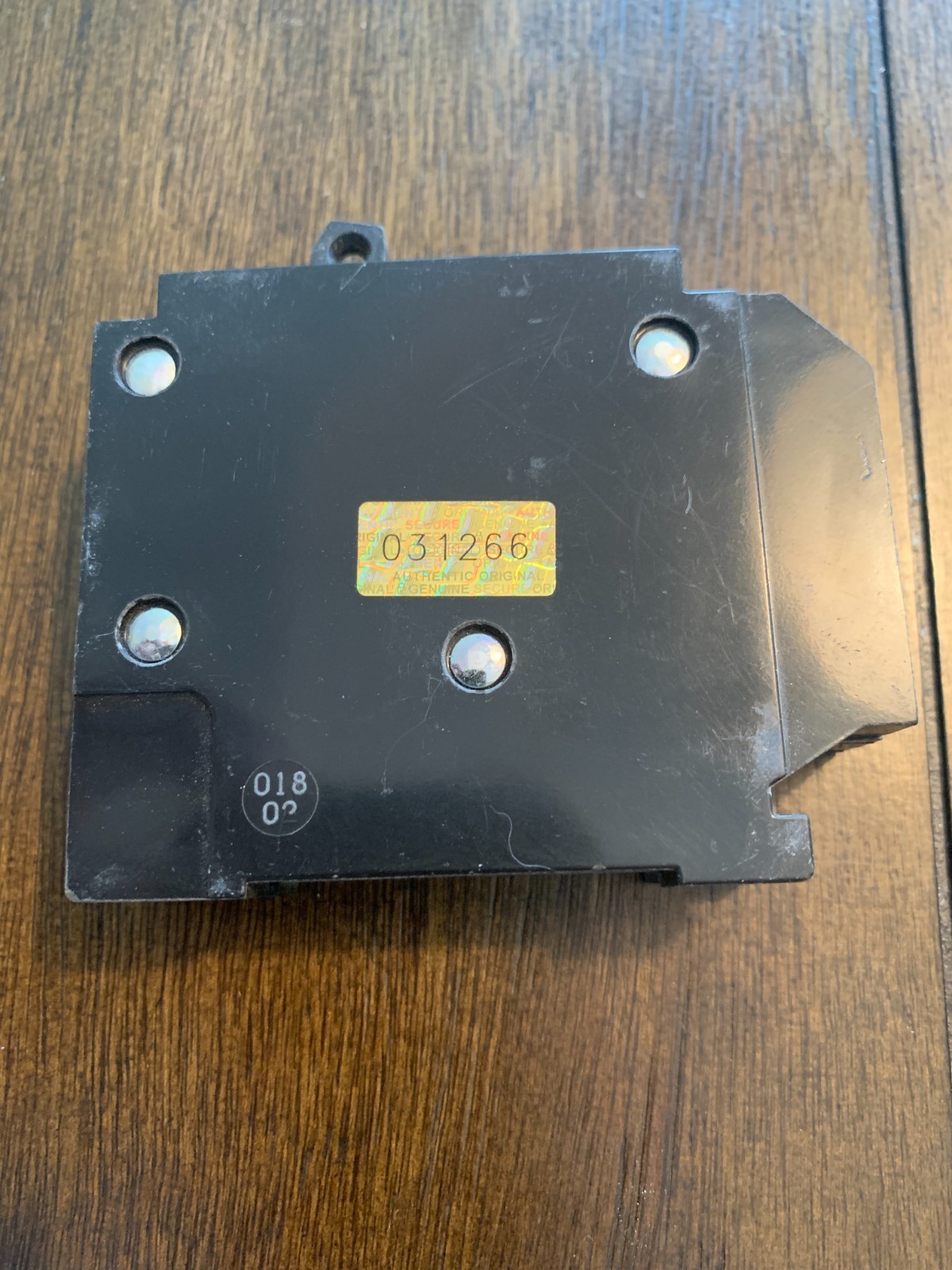 HOMT2020 Square D Homeline 20 amp Twin 20/20 1 Pole Tandem Circuit Breaker