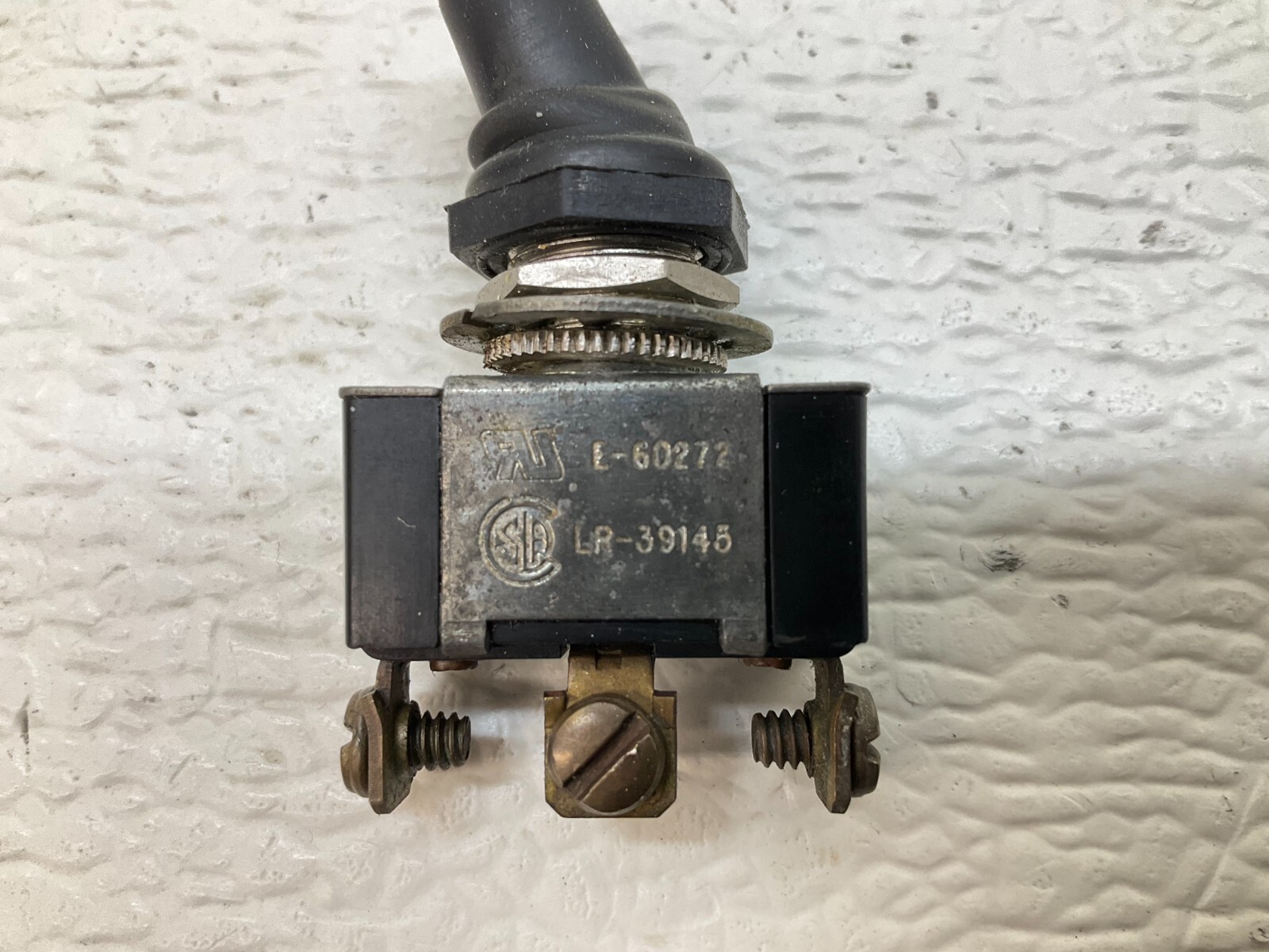Carling E-60272 2 Position Maintained Toggle Switch LR-39145 (TSC)