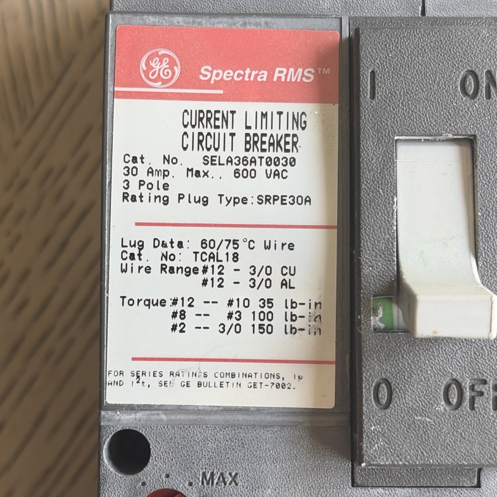 GE Circuit Breaker Spectra 30A 600V Molded Case 20A Fuse Plug