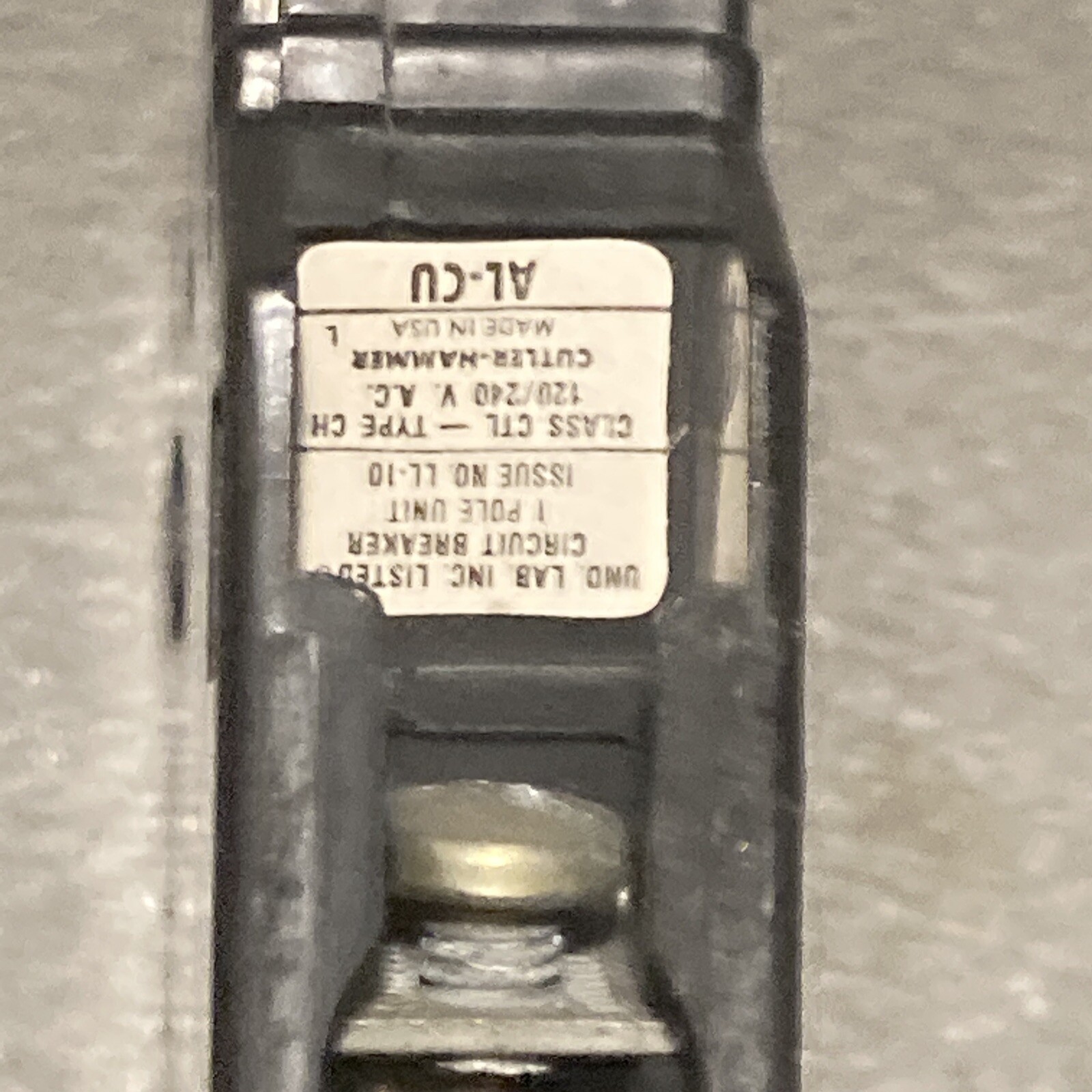CH115 Cutler-Hammer Type CH 1 Pole 15 Amp 120V METAL FOOT WARRANTY. No Notch