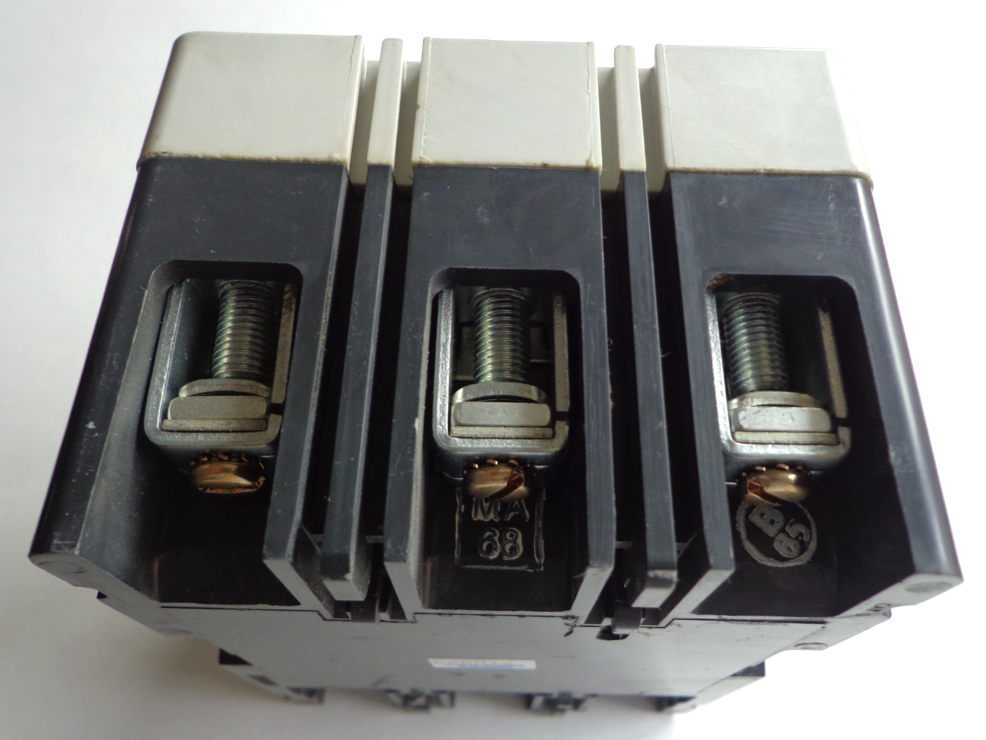Eaton HMCPS030H1C 3P 30A 600VAC/250 CIRCUIT BREAKER, New!!